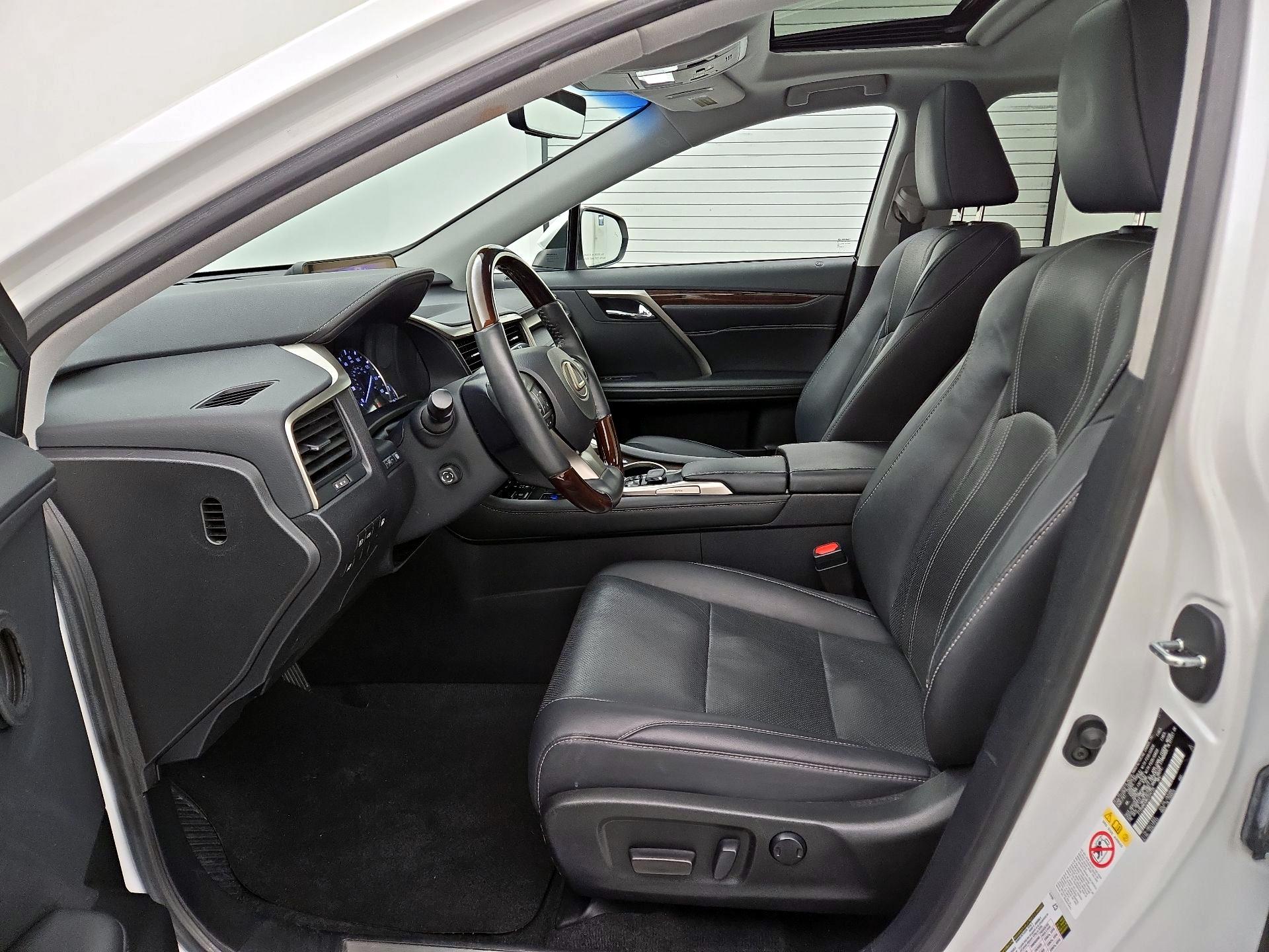 Thumbnail: 2019 Lexus RX - 11