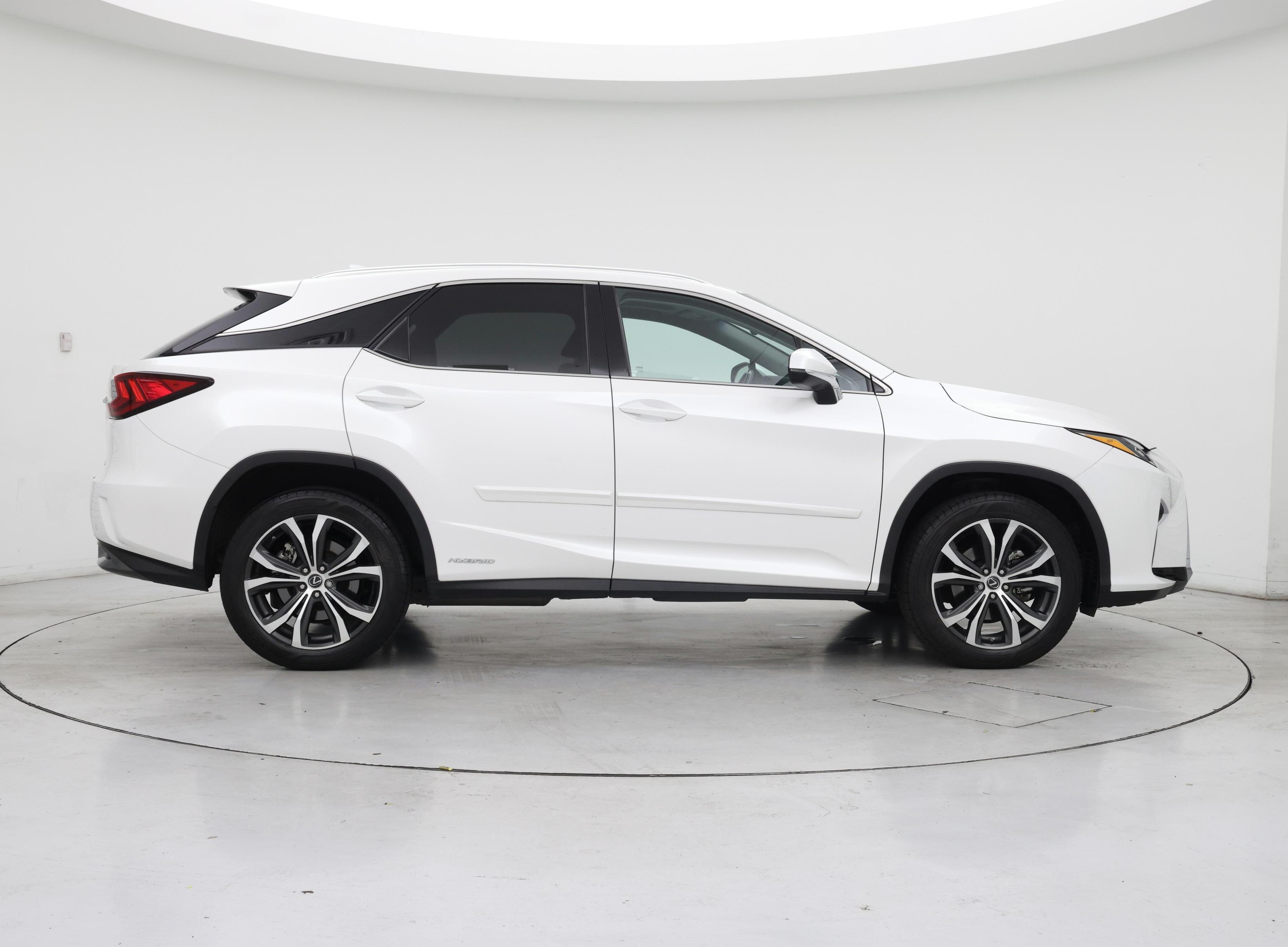 Thumbnail: 2019 Lexus RX - 7