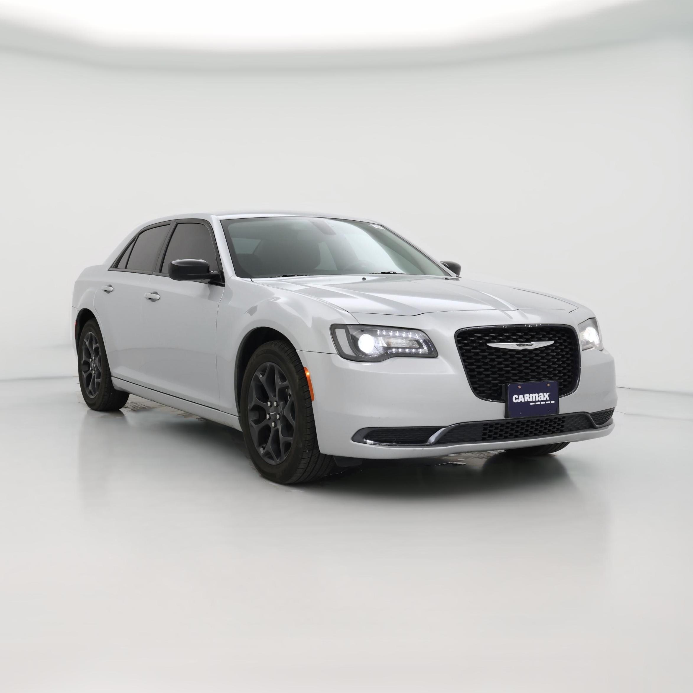 Thumbnail: 2019 Chrysler 300 - 1