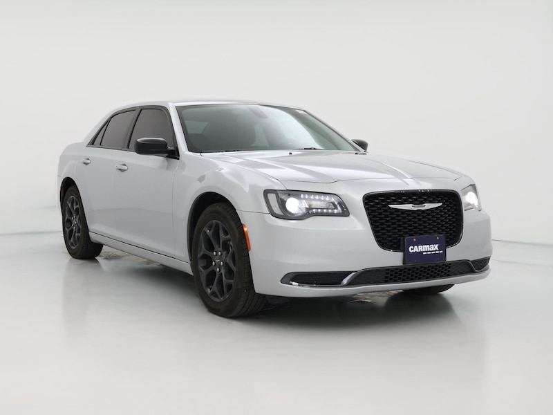 2019 Chrysler 300 Touring