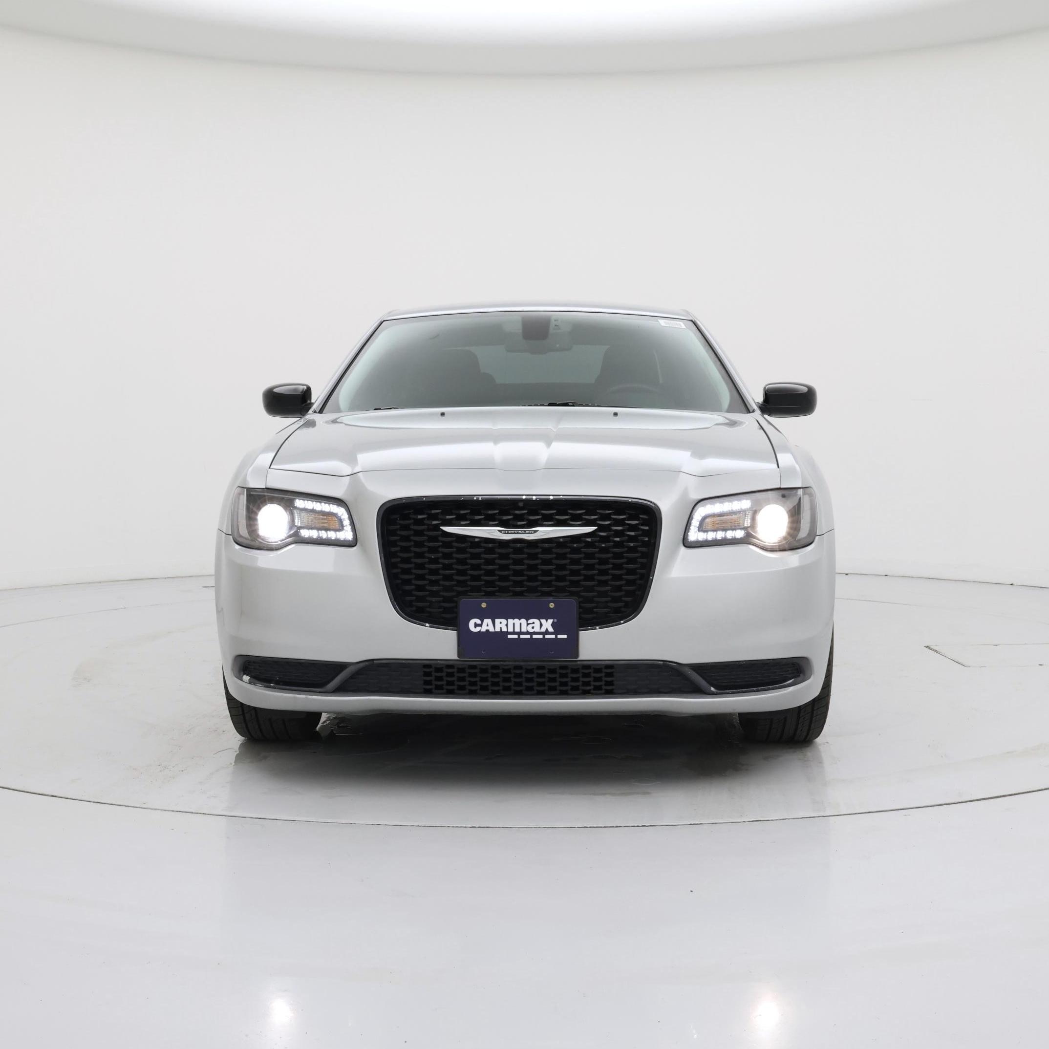 Thumbnail: 2019 Chrysler 300 - 5