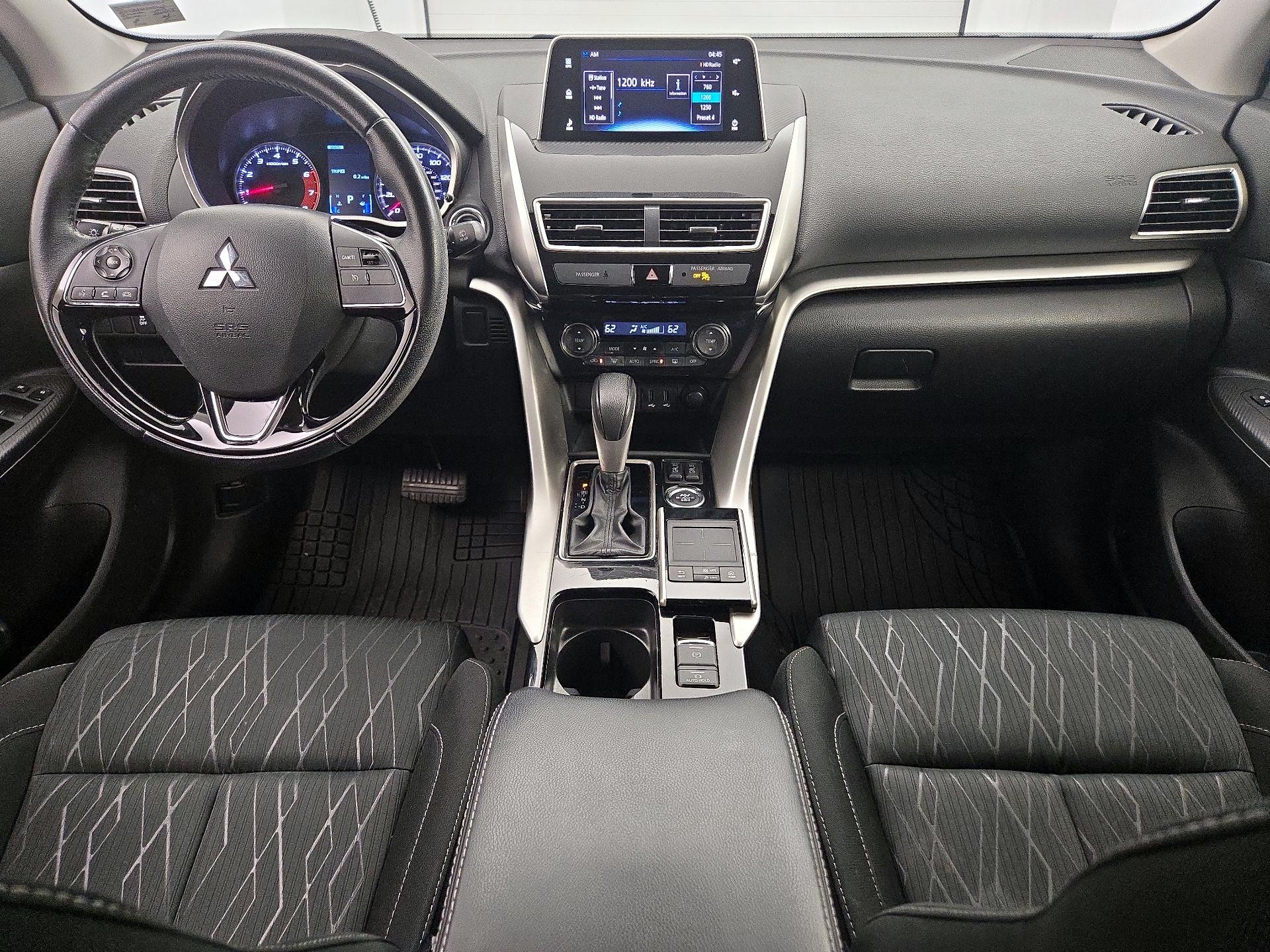 Thumbnail: 2019 Mitsubishi Eclipse Cross - 9