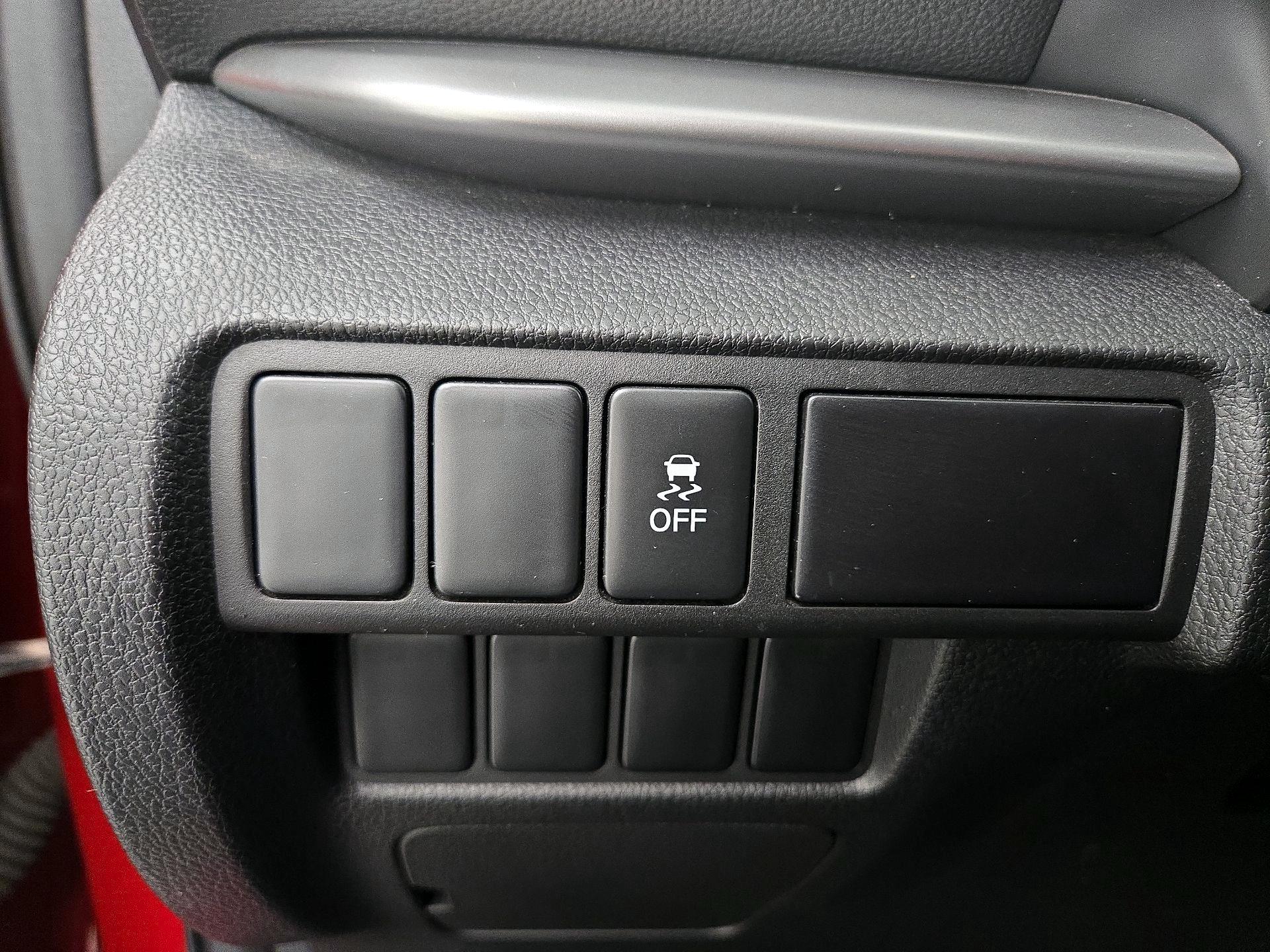 Thumbnail: 2019 Mitsubishi Eclipse Cross - 13
