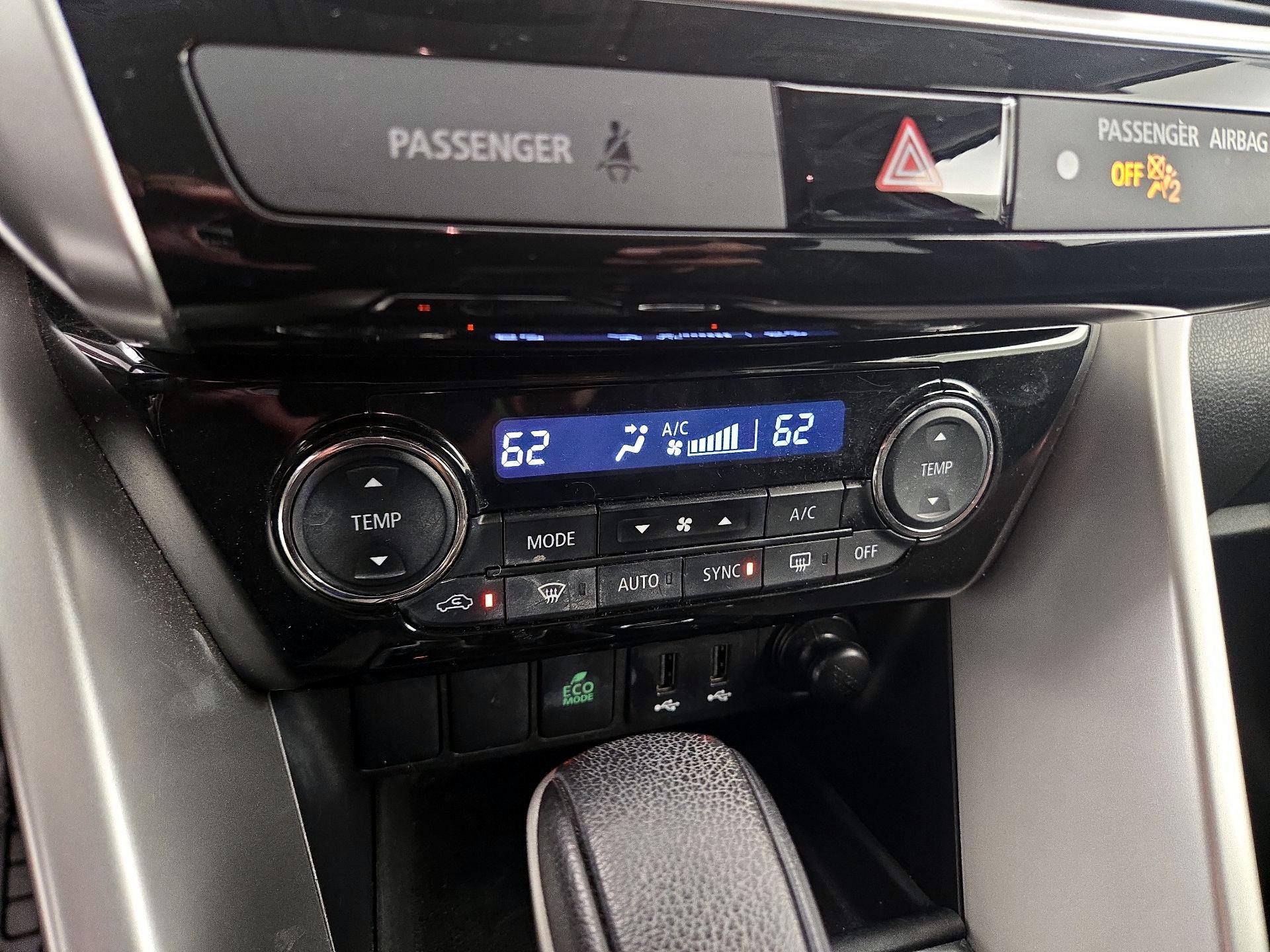 Thumbnail: 2019 Mitsubishi Eclipse Cross - 16