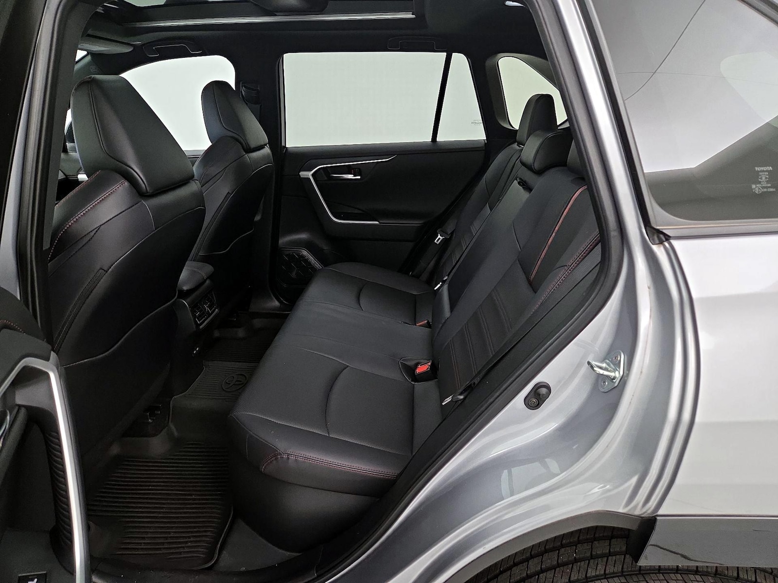 2023 Toyota RAV4 XSE - Photo 21