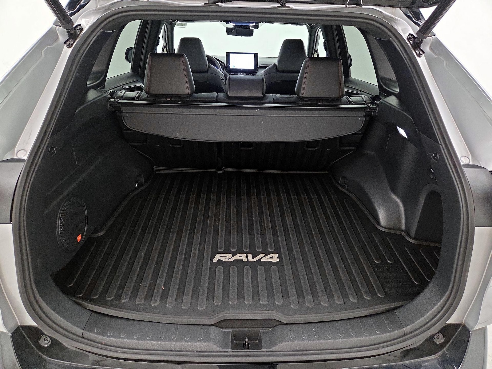 2023 Toyota RAV4 XSE - Photo 22