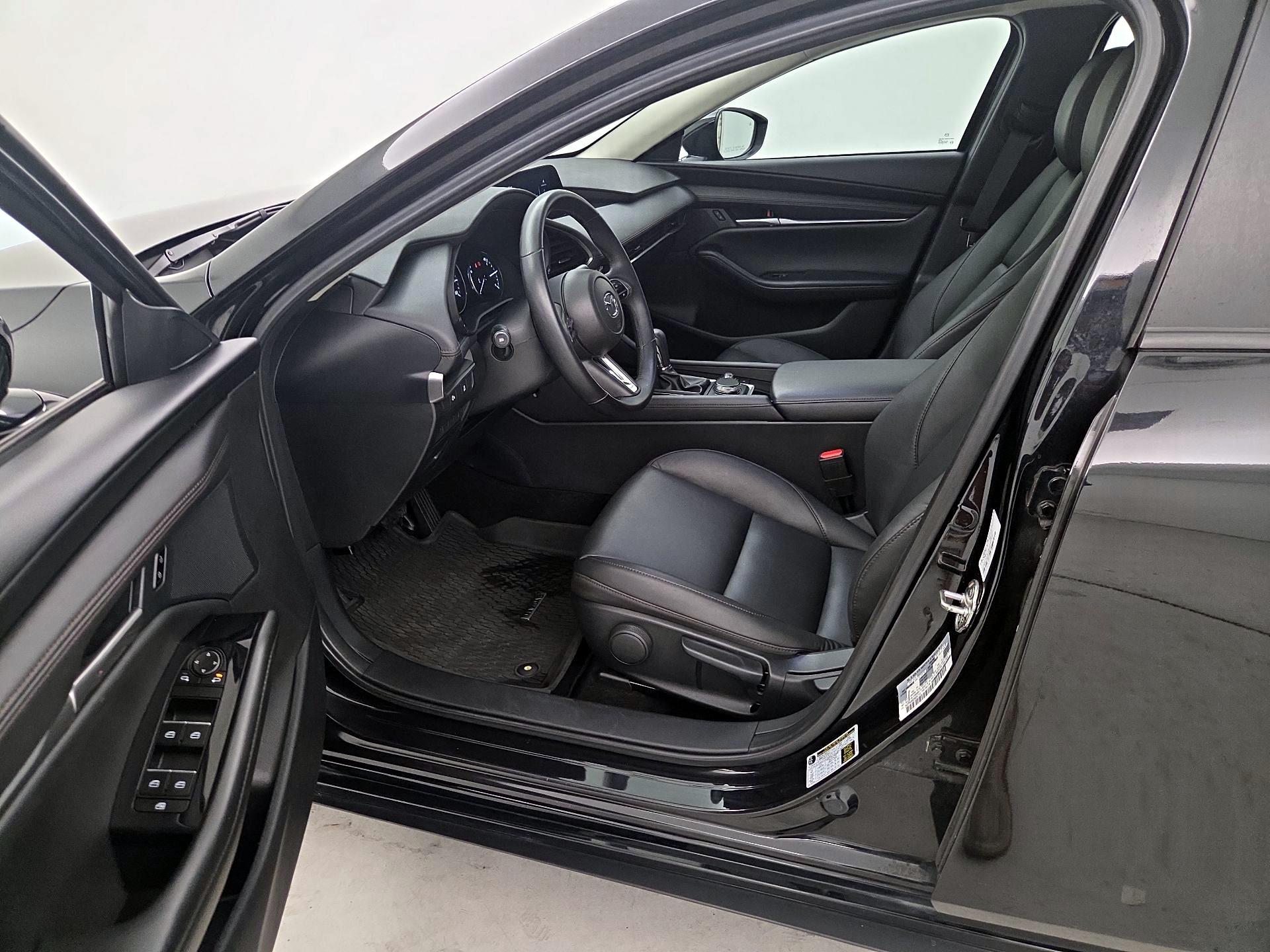 Thumbnail: 2025 Mazda Mazda3 - 11