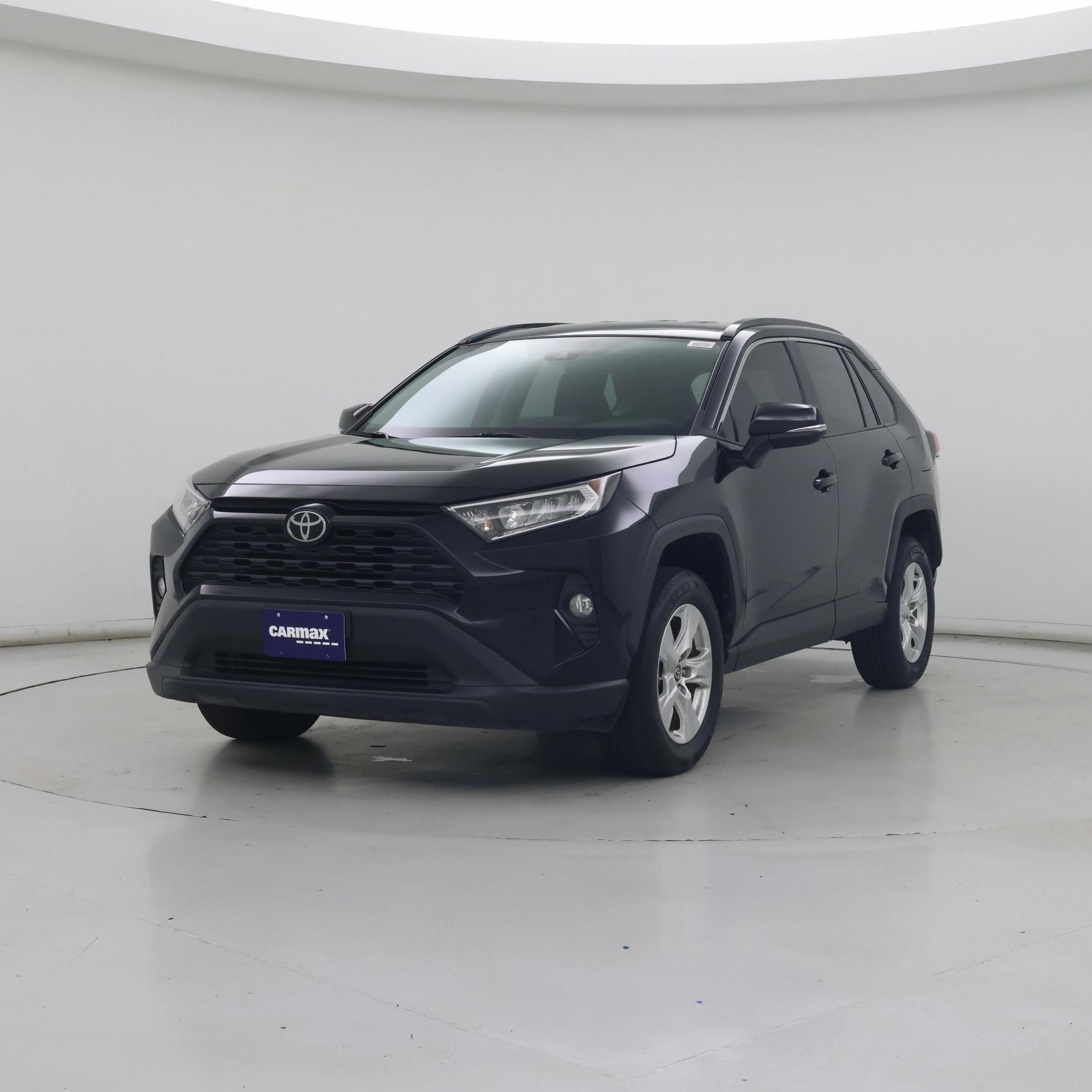 Thumbnail: 2021 Toyota RAV4 - 4