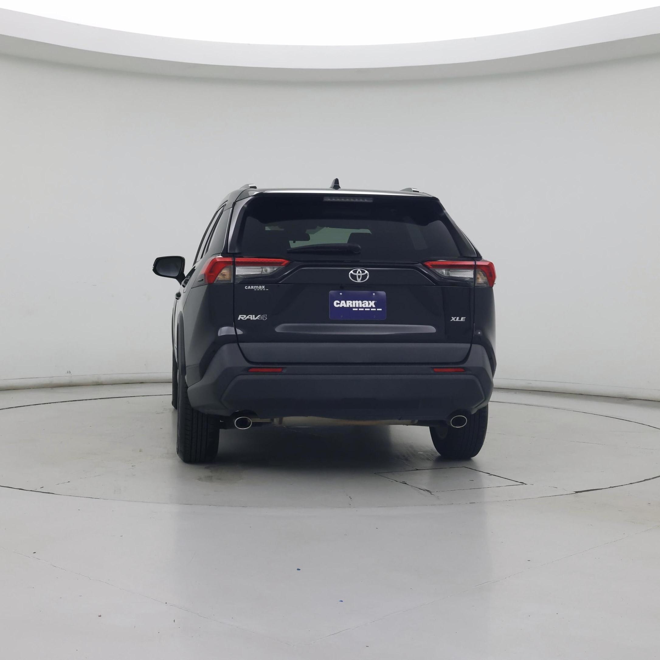 Thumbnail: 2021 Toyota RAV4 - 6