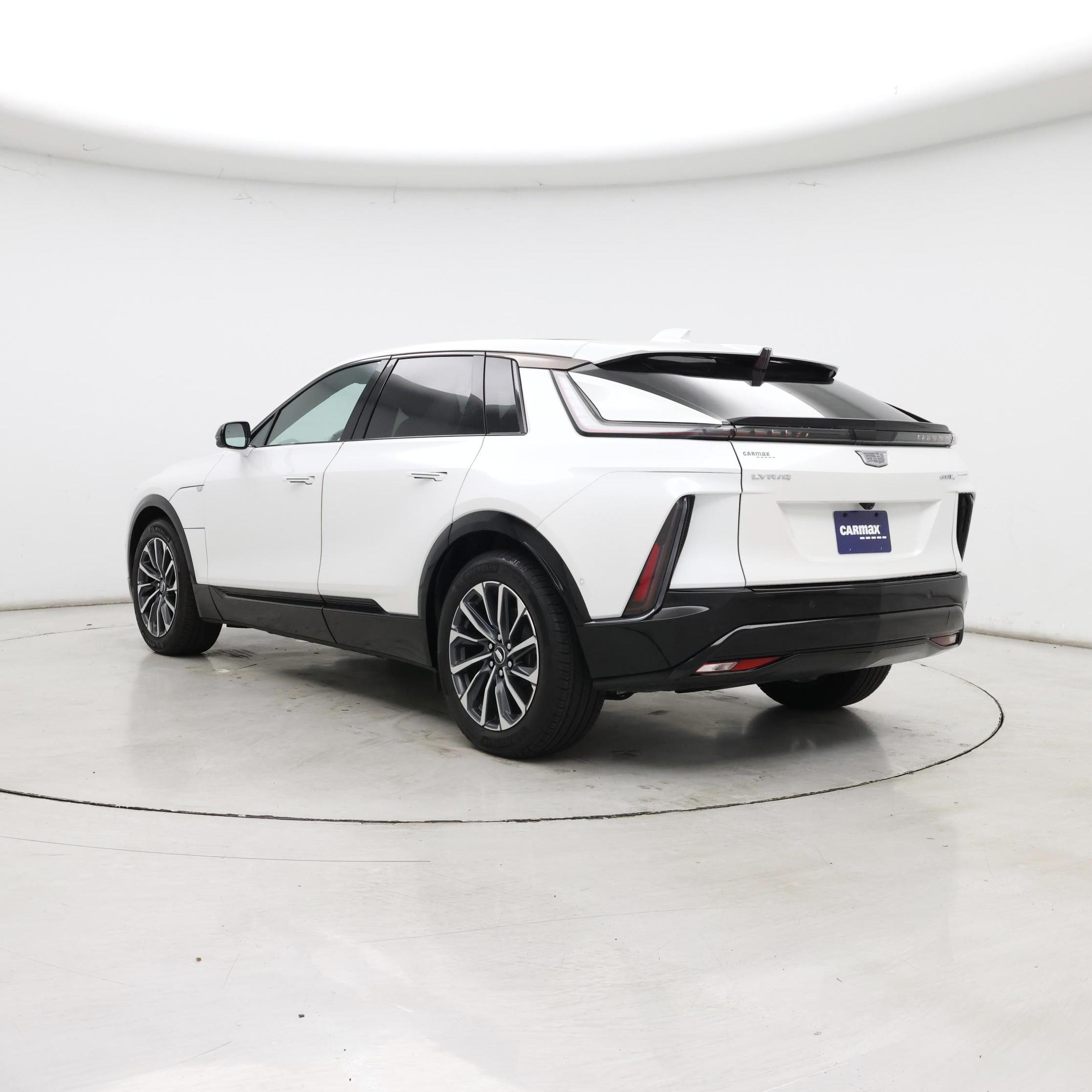 Thumbnail: 2024 Cadillac Lyriq - 2