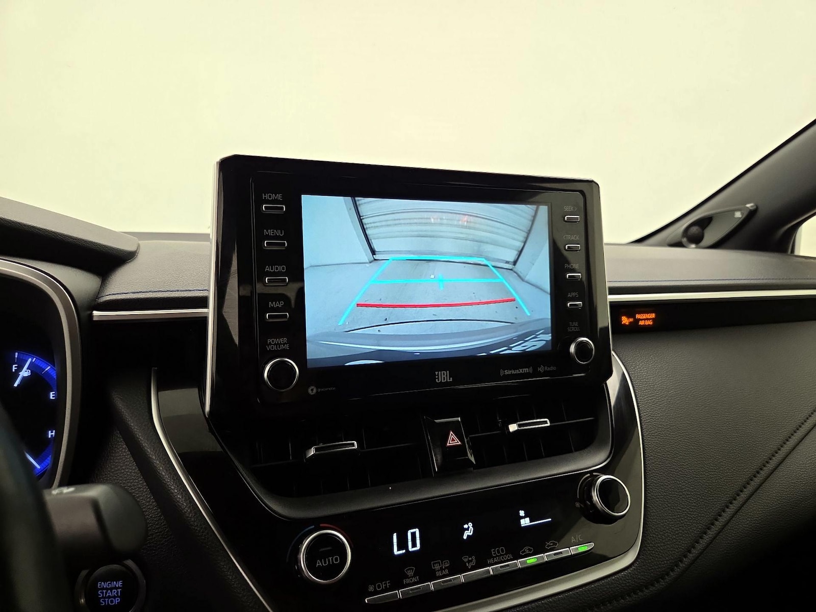 2020 Toyota Corolla XSE - Photo 16