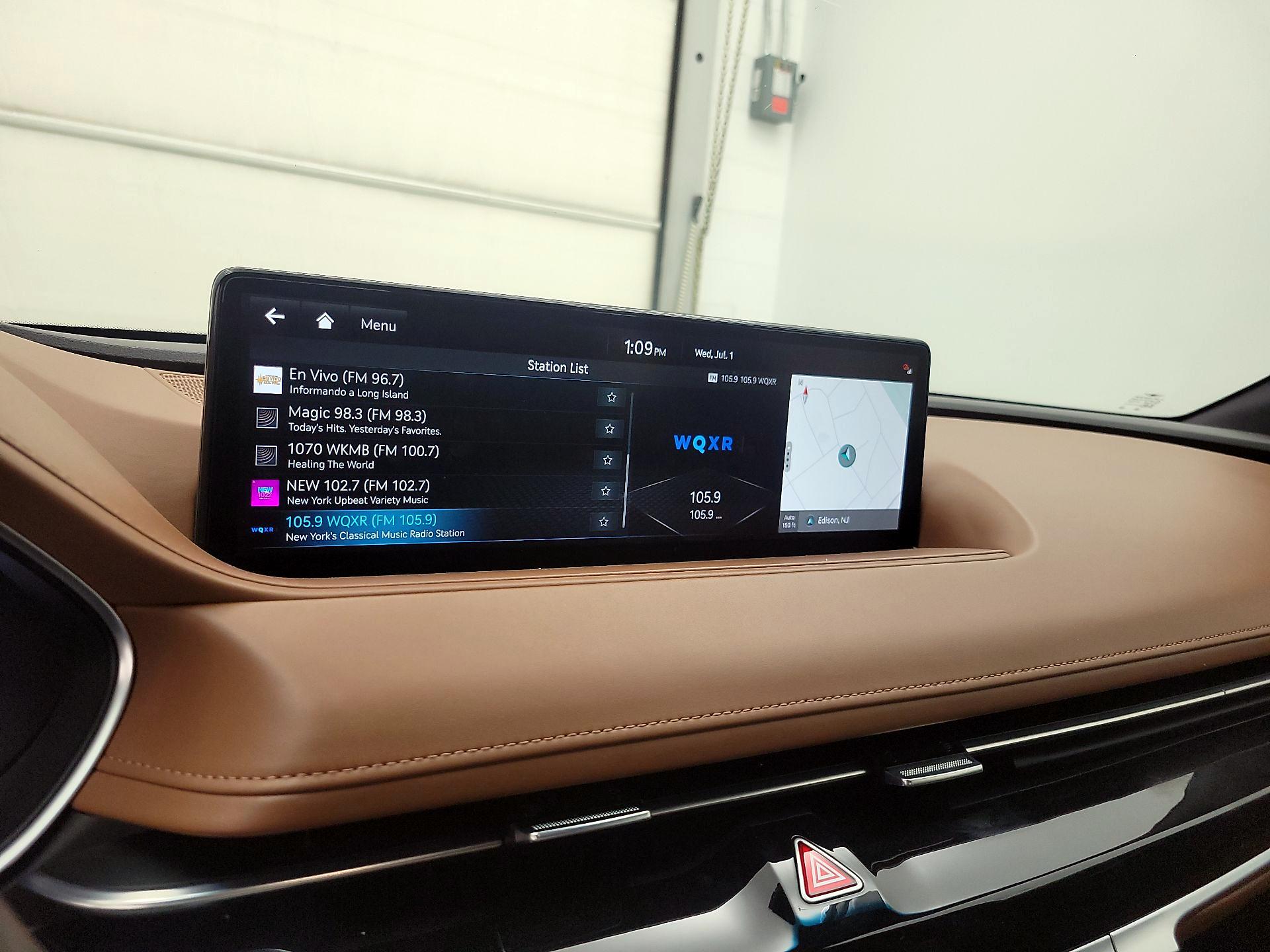 Thumbnail: 2023 Genesis G80 - 16