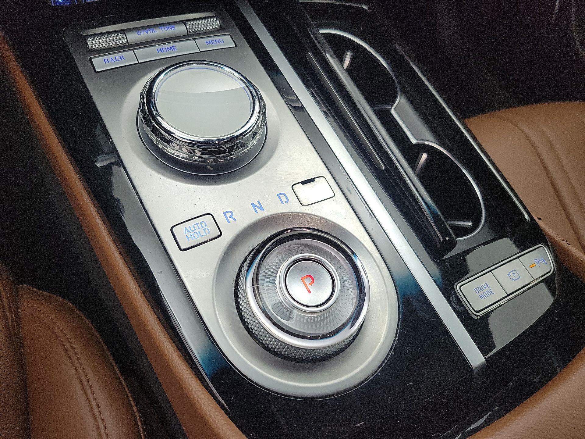 Thumbnail: 2023 Genesis G80 - 18