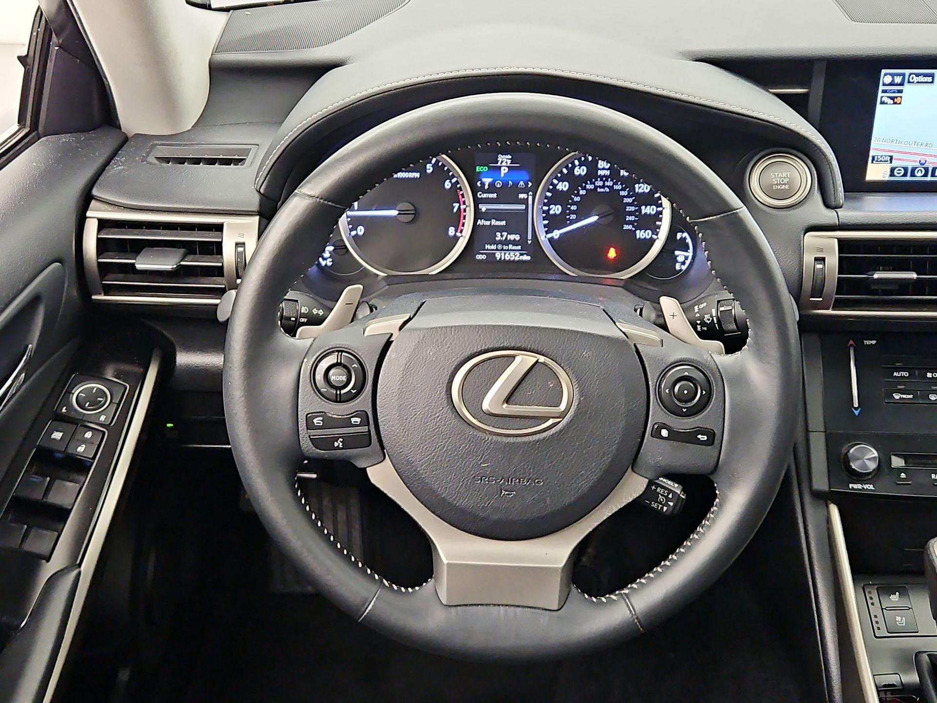 Thumbnail: 2014 Lexus IS - 10