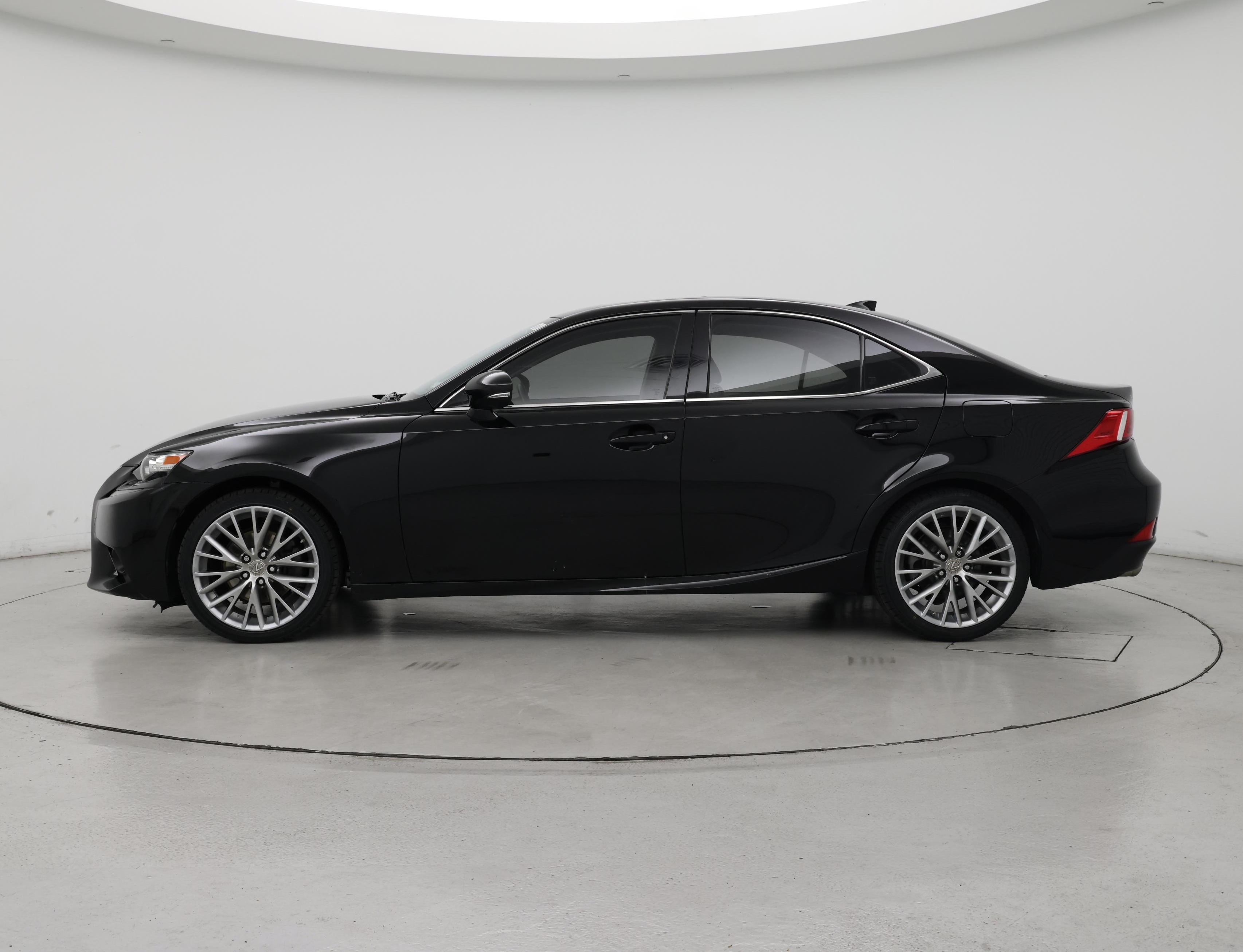 Thumbnail: 2014 Lexus IS - 3