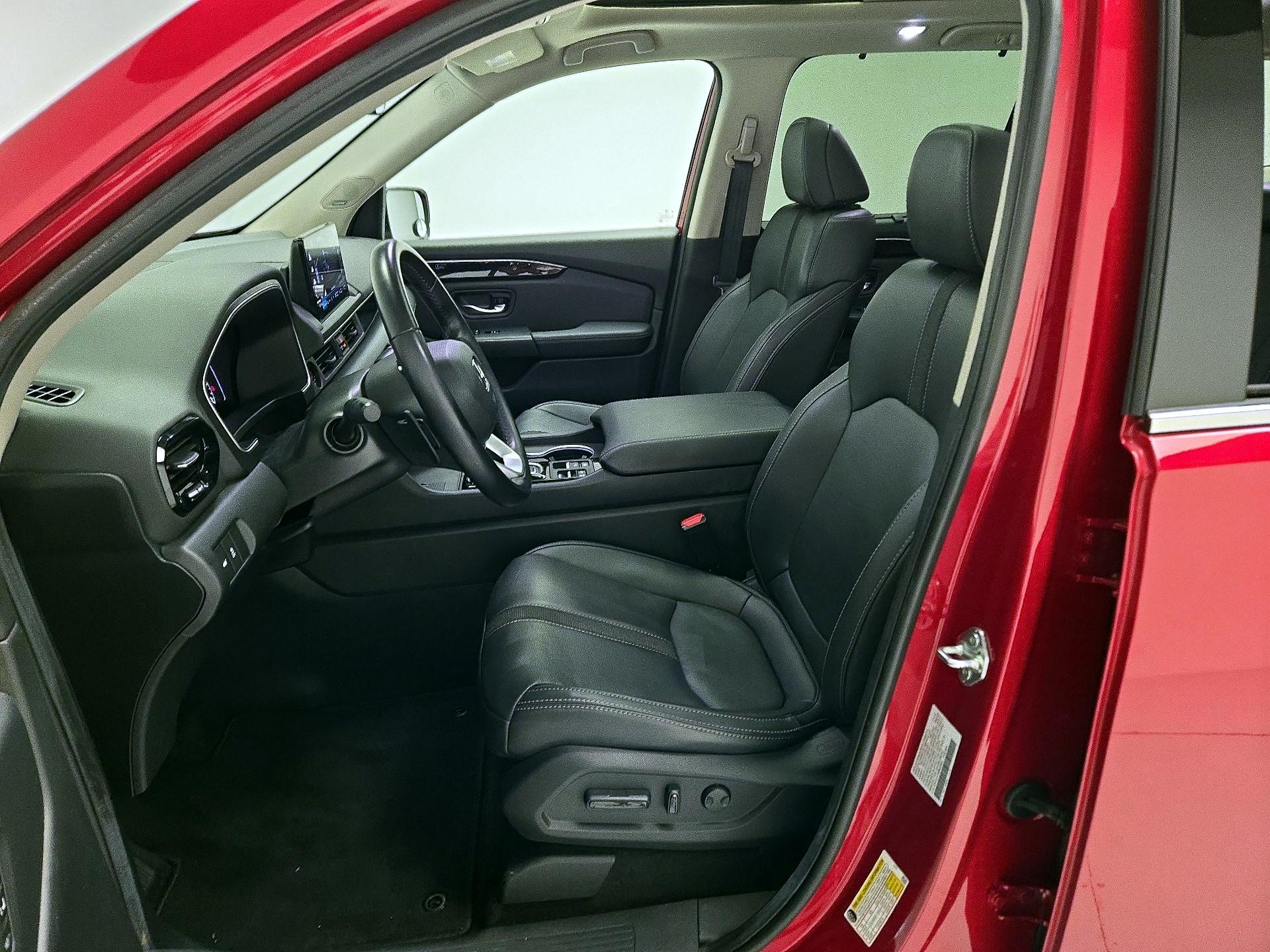 Thumbnail: 2024 Honda Pilot - 11