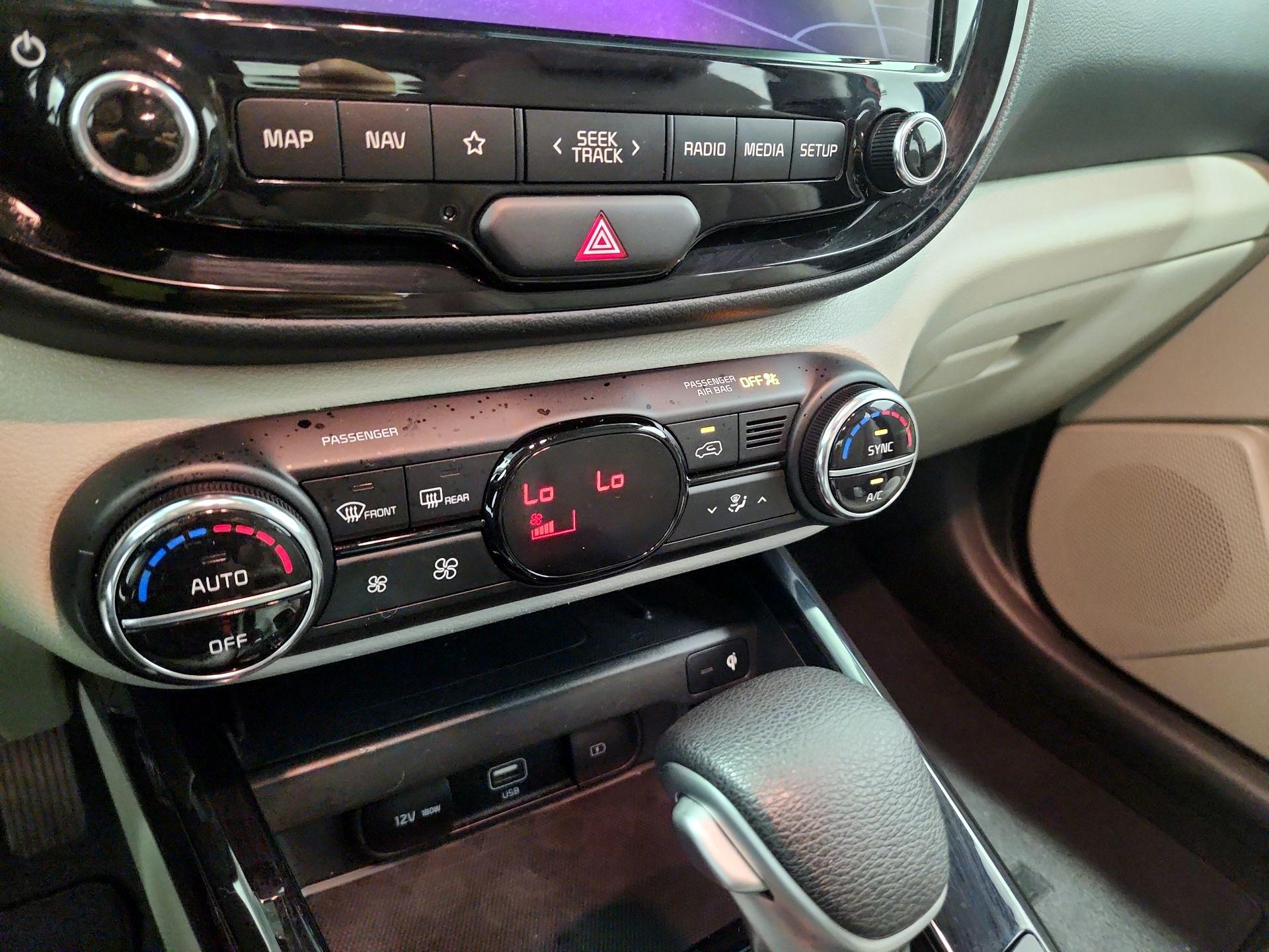 Thumbnail: 2022 Kia Soul - 17
