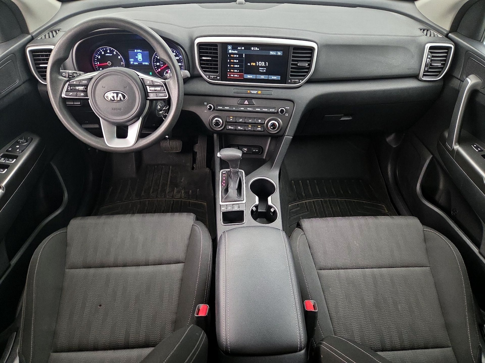 2022 Kia Sportage LX - Photo 10