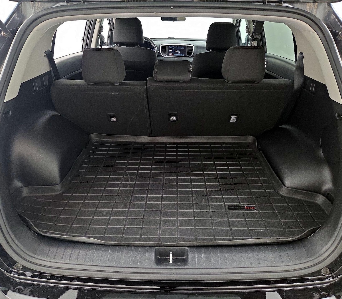 Trunk/Cargo (Seats Up)