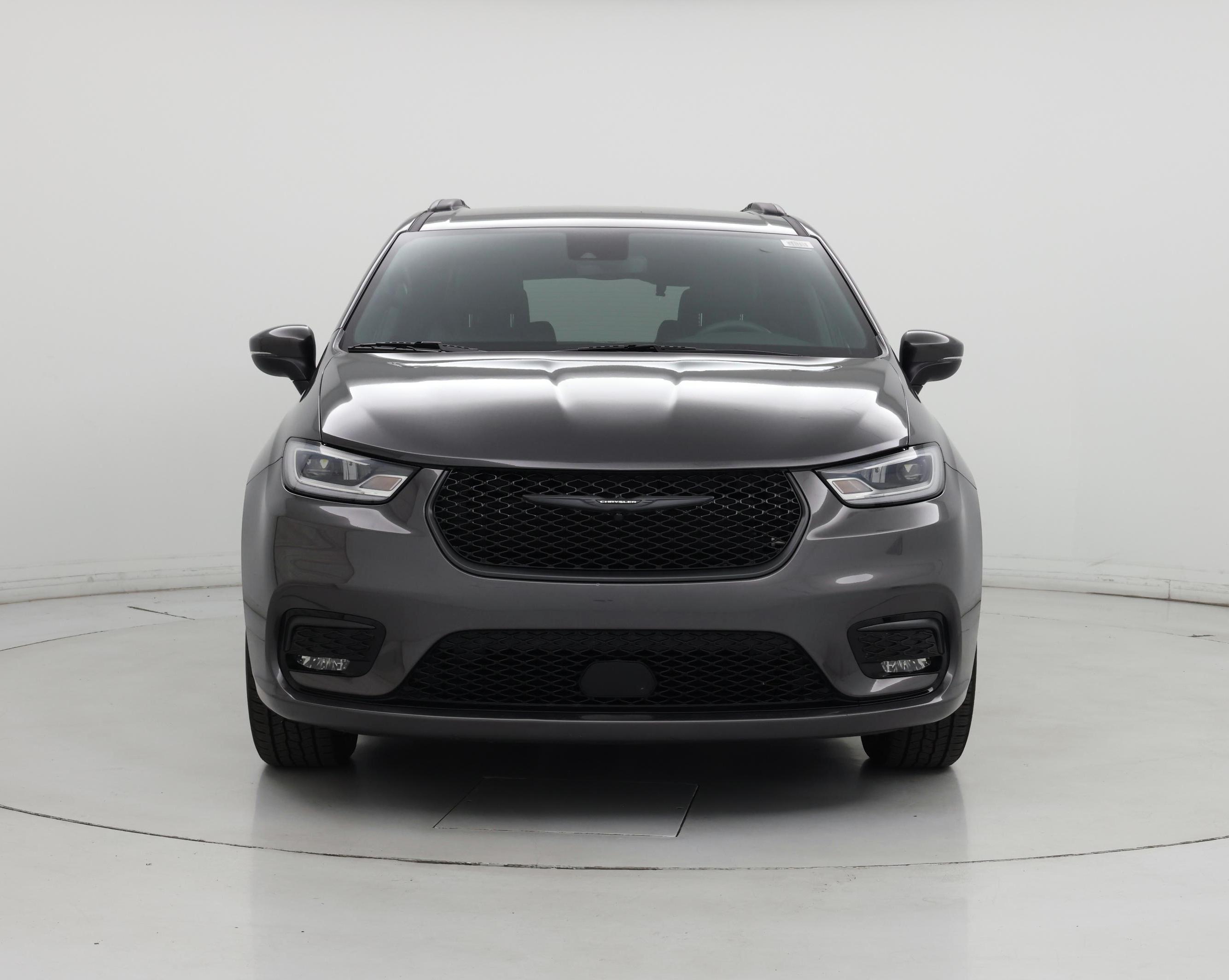 Thumbnail: 2023 Chrysler Pacifica - 5