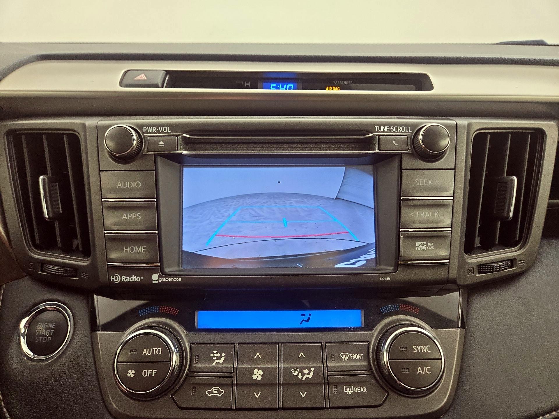Thumbnail: 2015 Toyota RAV4 - 14