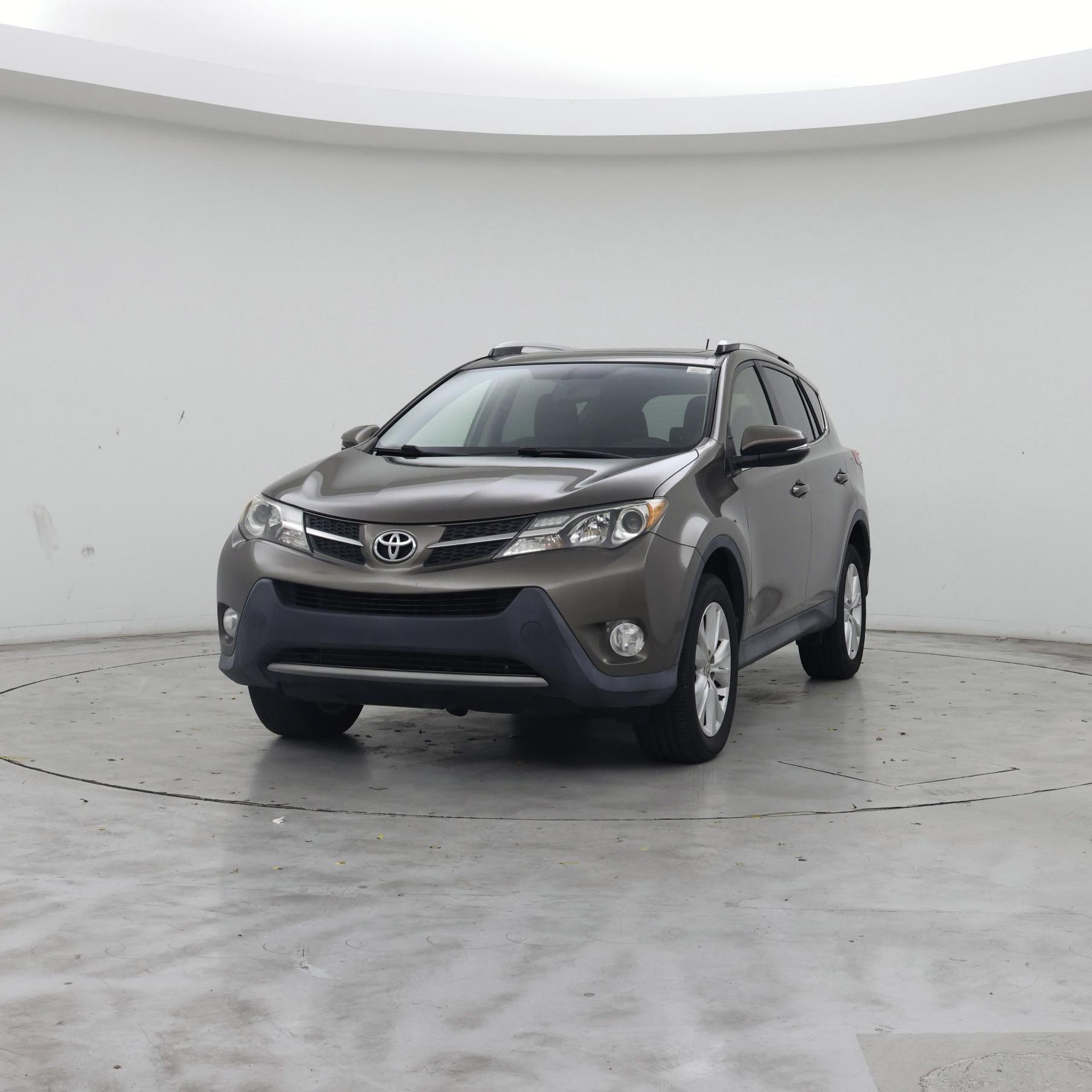 Thumbnail: 2015 Toyota RAV4 - 4