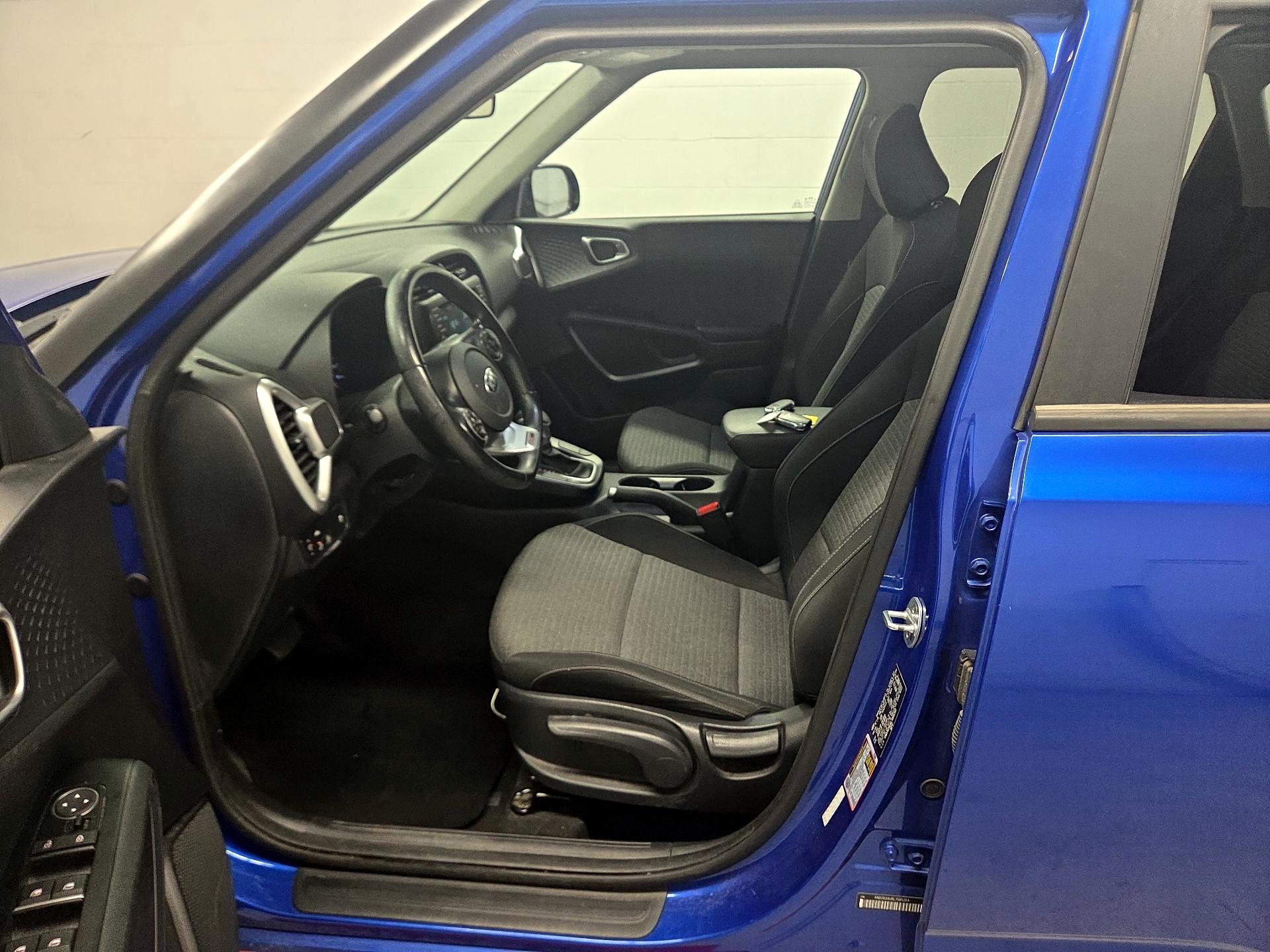 Thumbnail: 2020 Kia Soul - 11