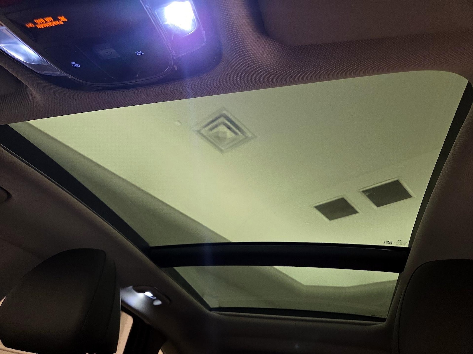 2025 Hyundai Tucson Limited - Photo 21