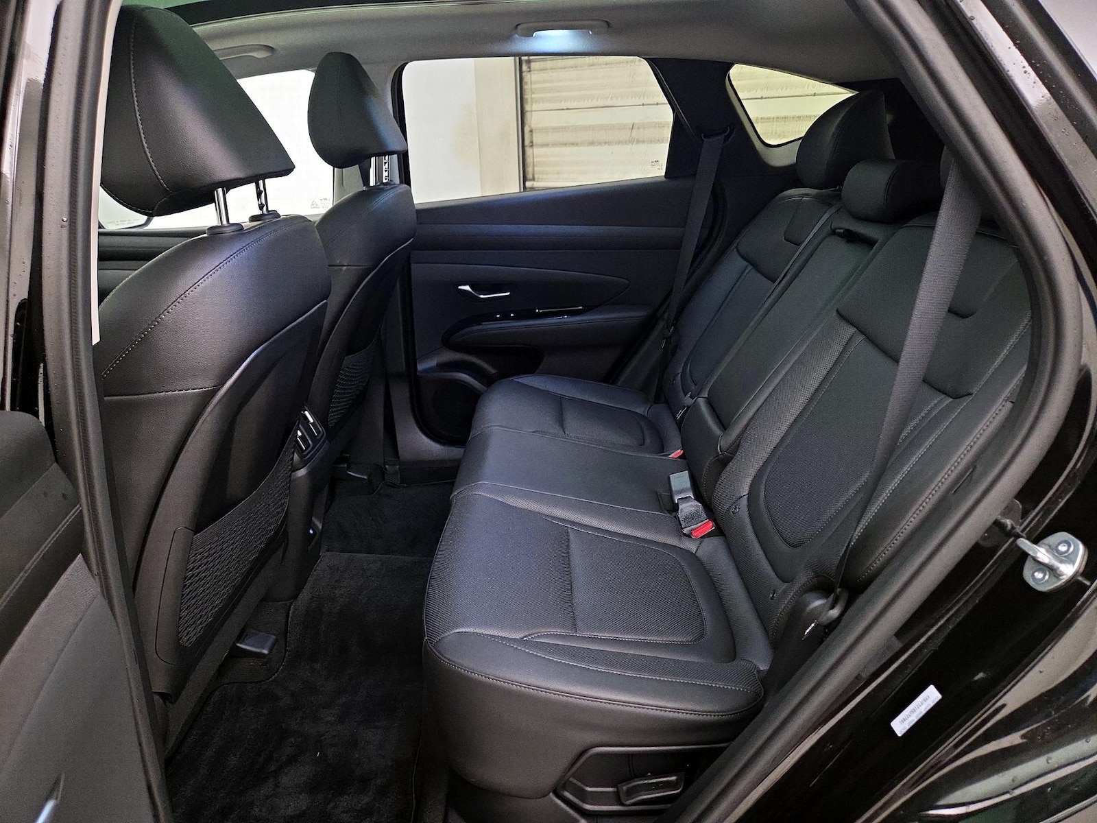 2025 Hyundai Tucson Limited - Photo 22