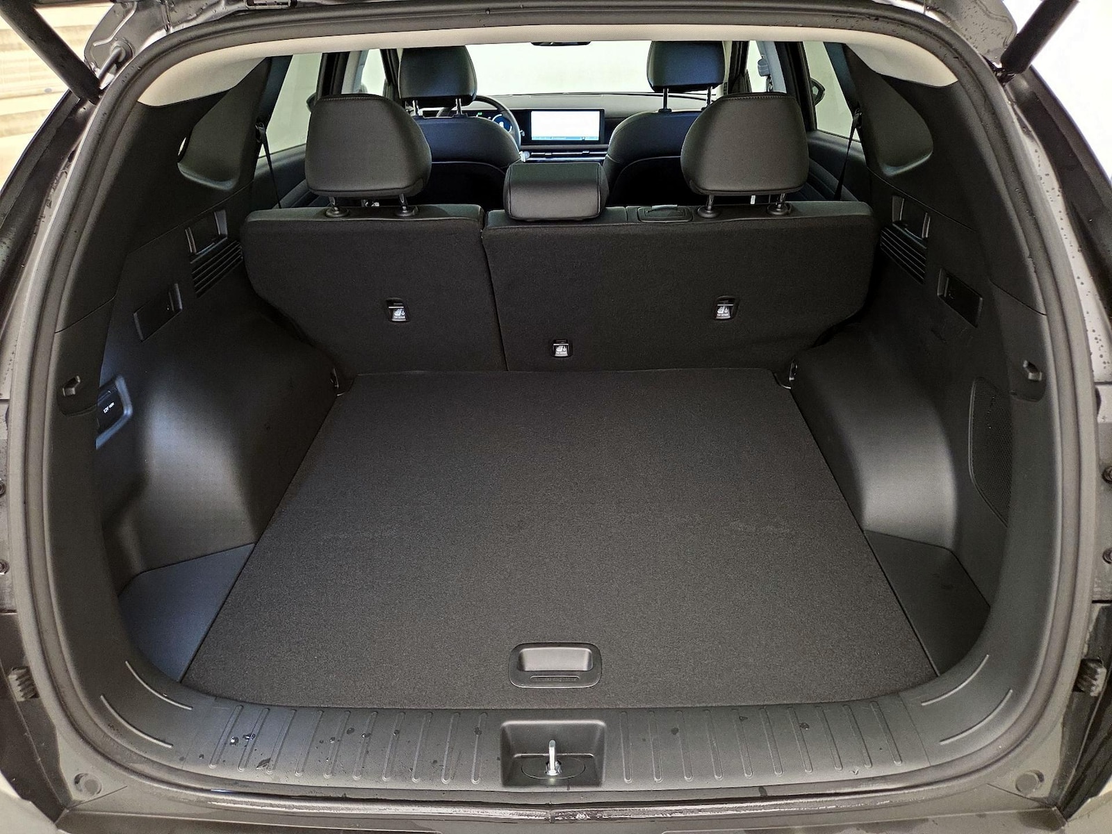 2025 Hyundai Tucson Limited - Photo 23