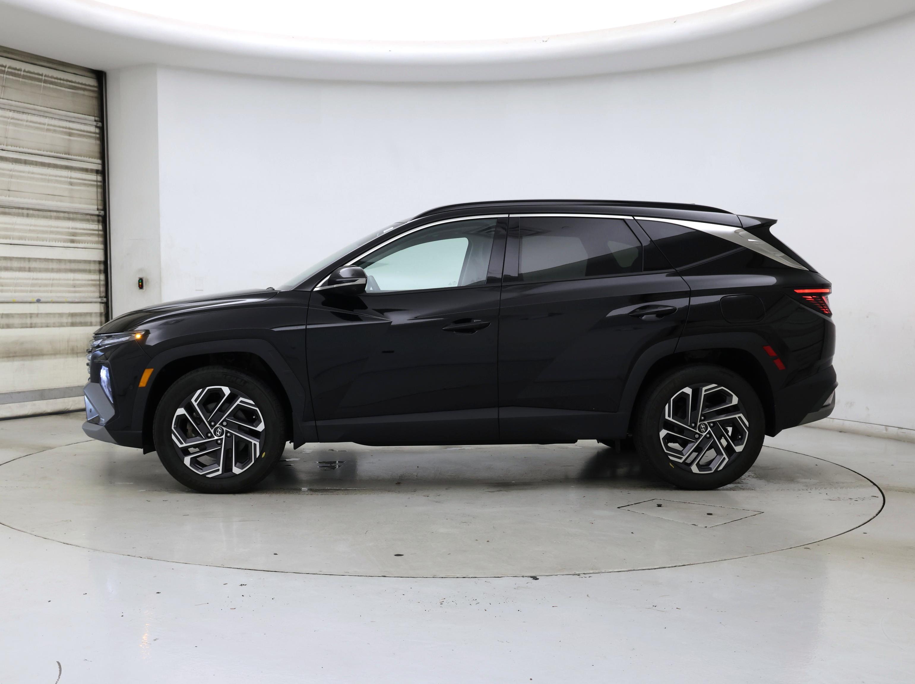 Thumbnail: 2025 Hyundai Tucson - 3