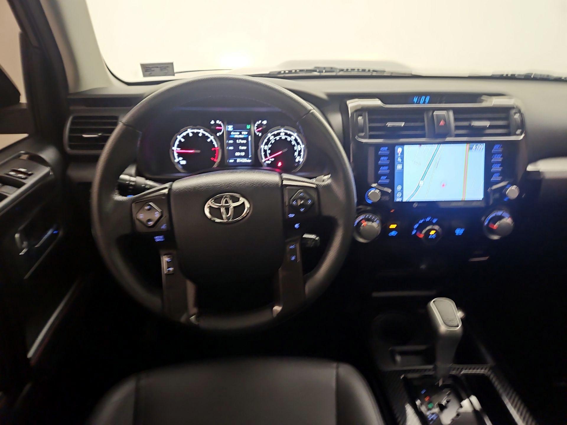 Thumbnail: 2020 Toyota 4Runner - 10