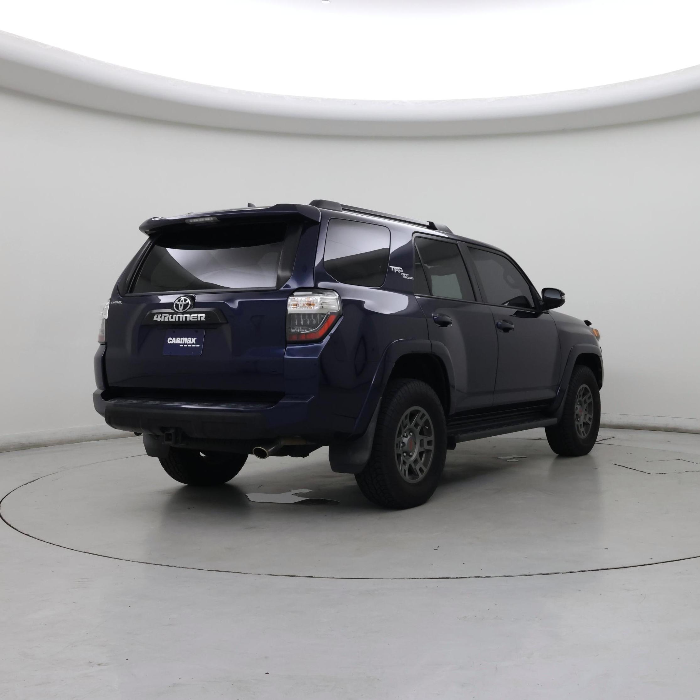 Thumbnail: 2020 Toyota 4Runner - 8