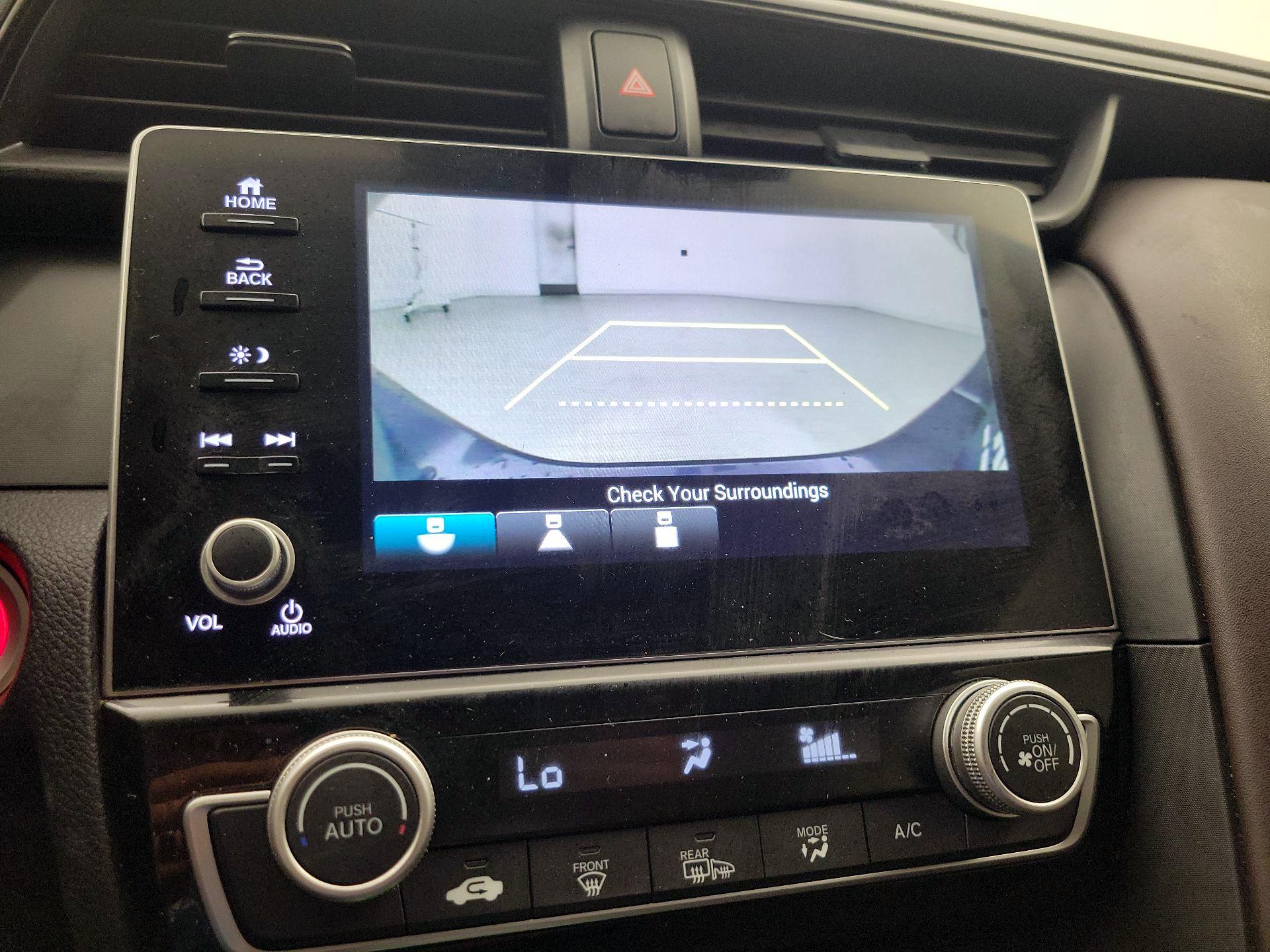 Thumbnail: 2019 Honda Insight - 14