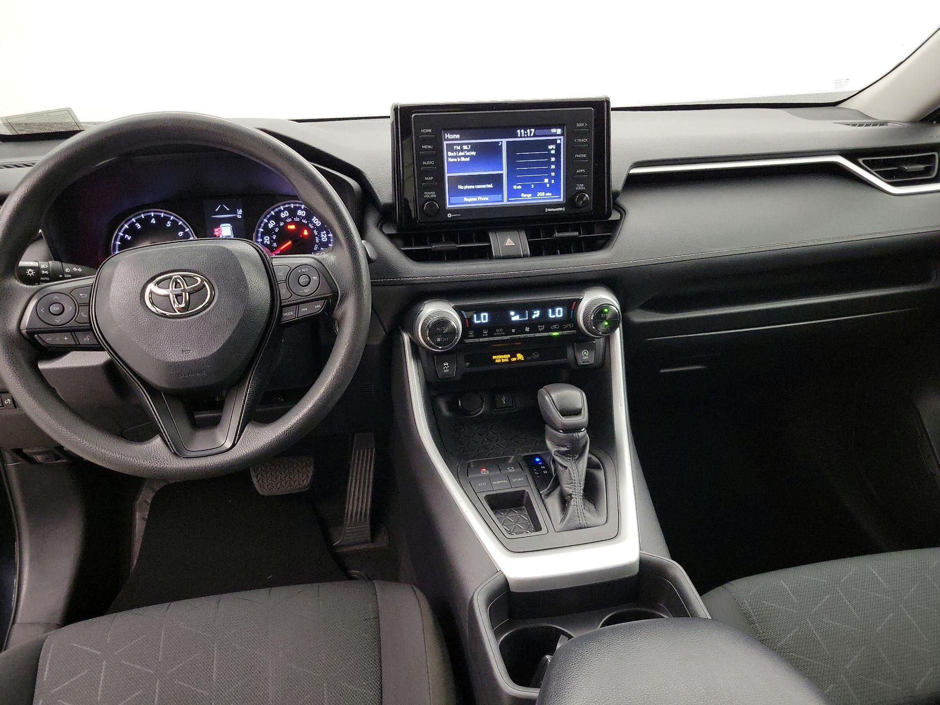 Thumbnail: 2021 Toyota RAV4 - 9