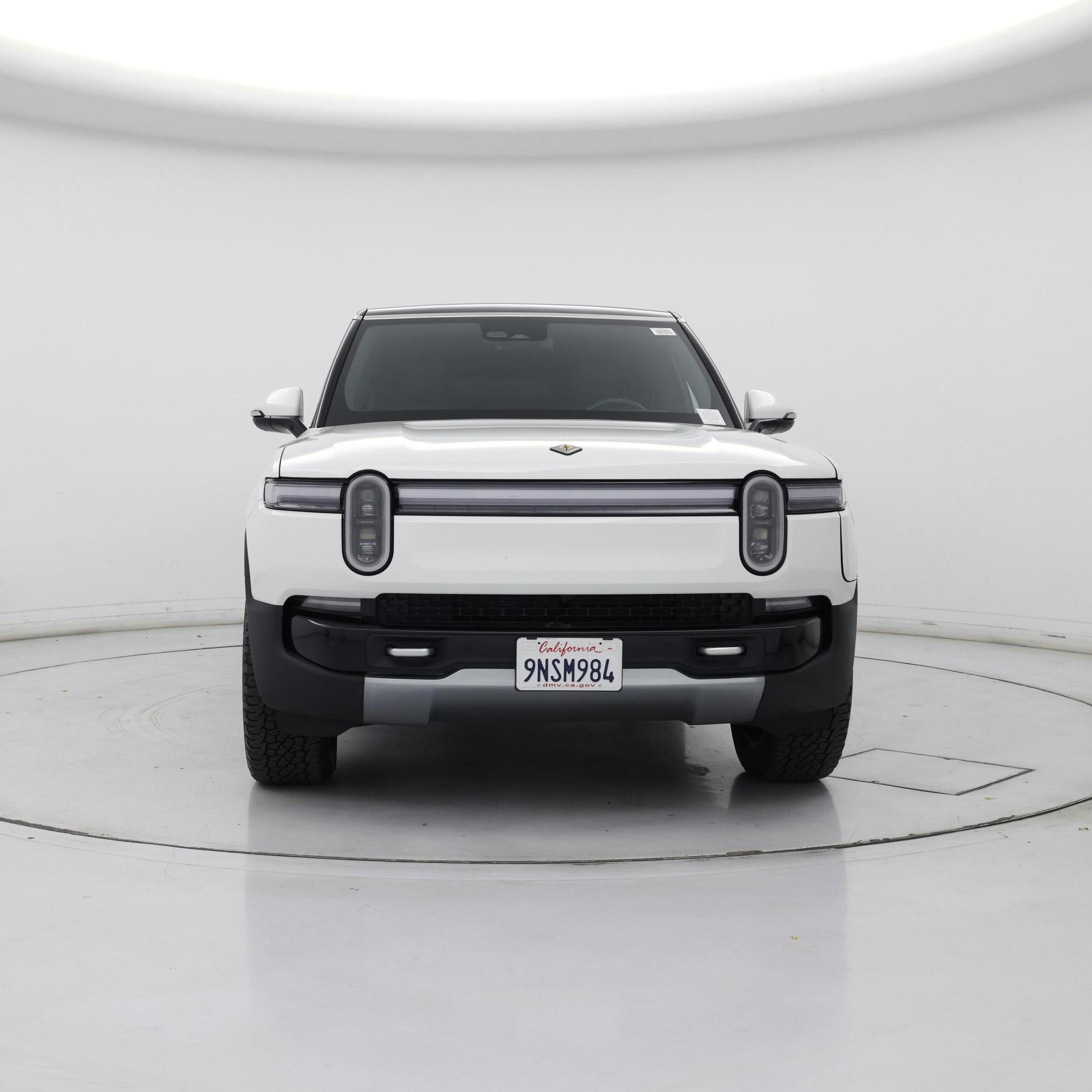 Thumbnail: 2025 Rivian R1S - 5