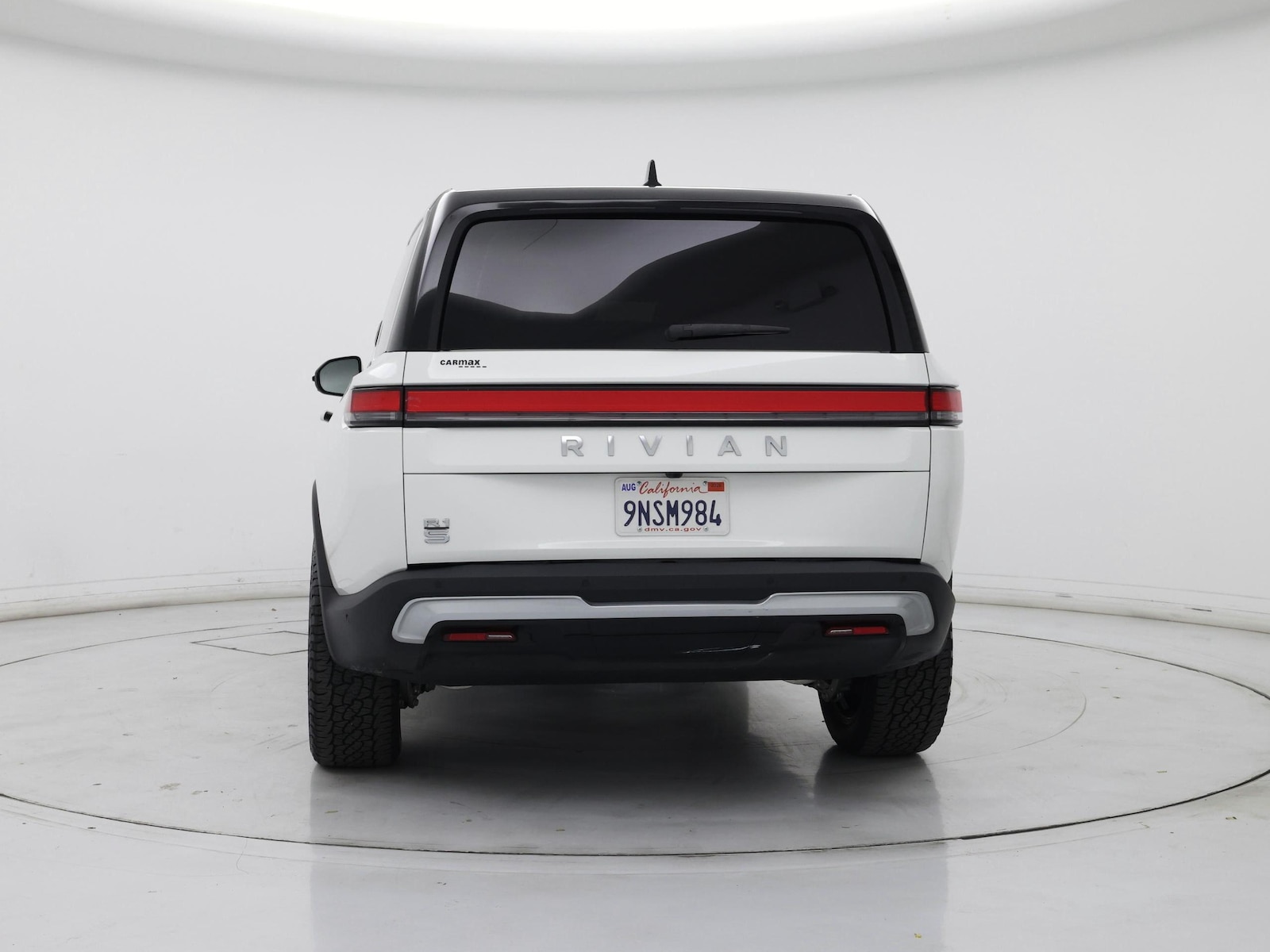 2025 Rivian R1S Adventure - Photo 7