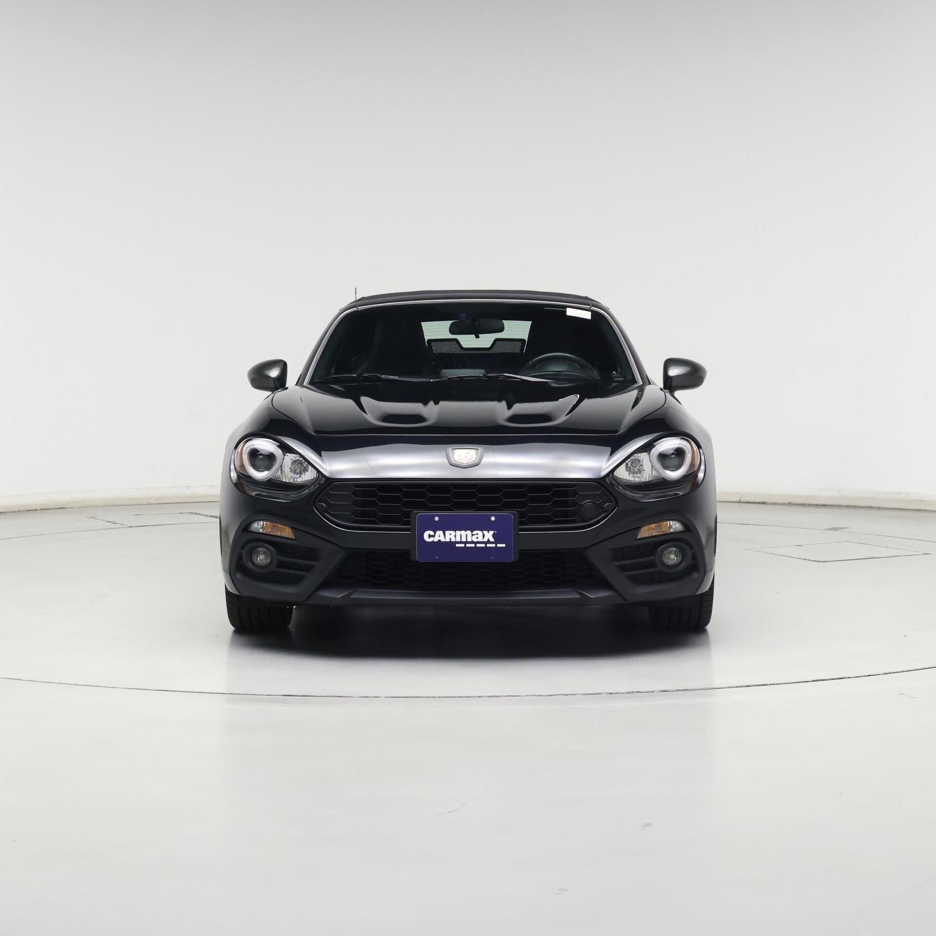 Thumbnail: 2017 Fiat 124 Spider - 5