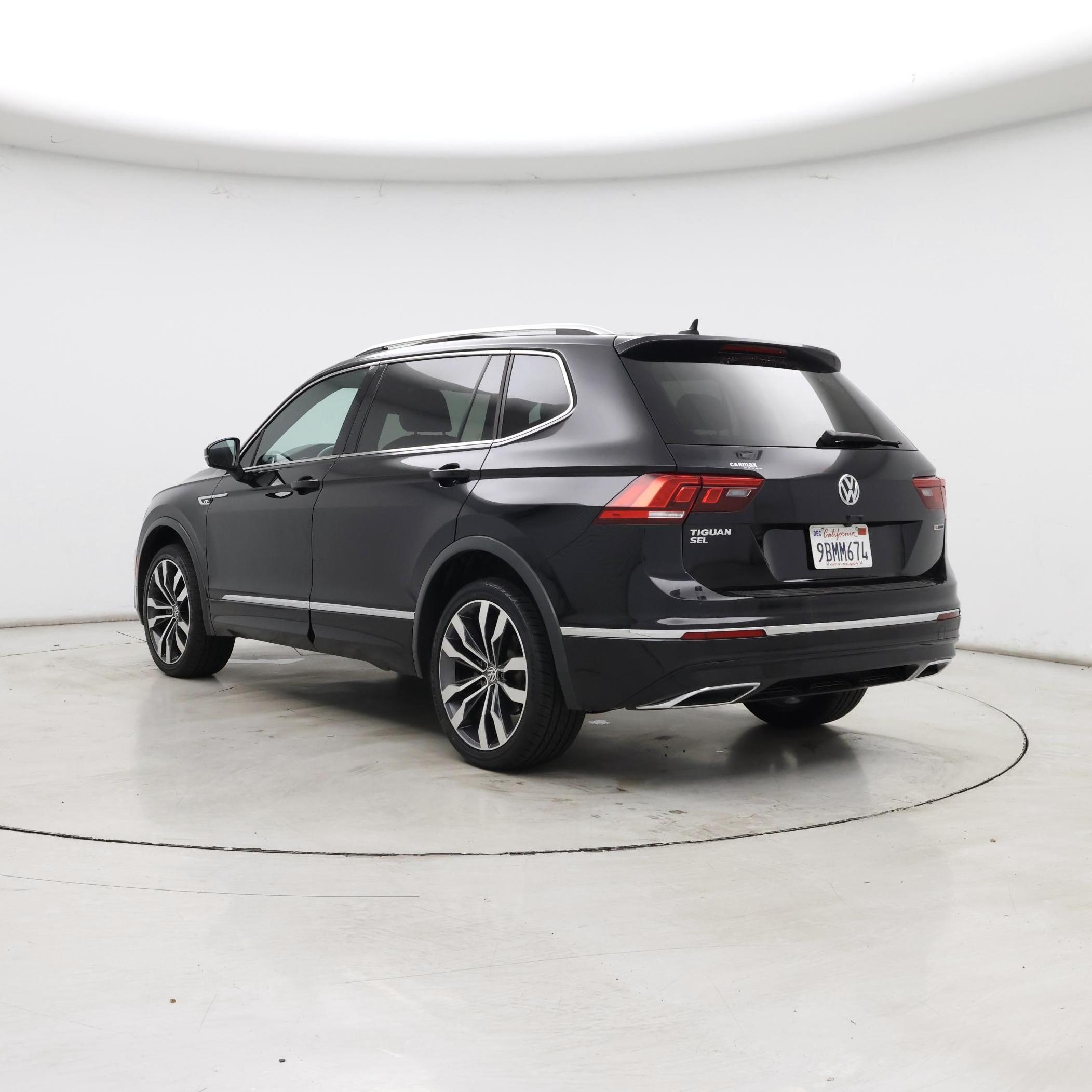 Thumbnail: 2020 Volkswagen Tiguan - 2