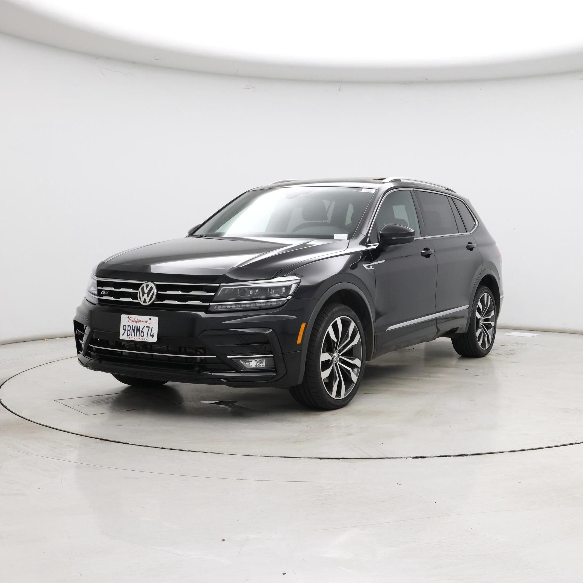 Thumbnail: 2020 Volkswagen Tiguan - 4