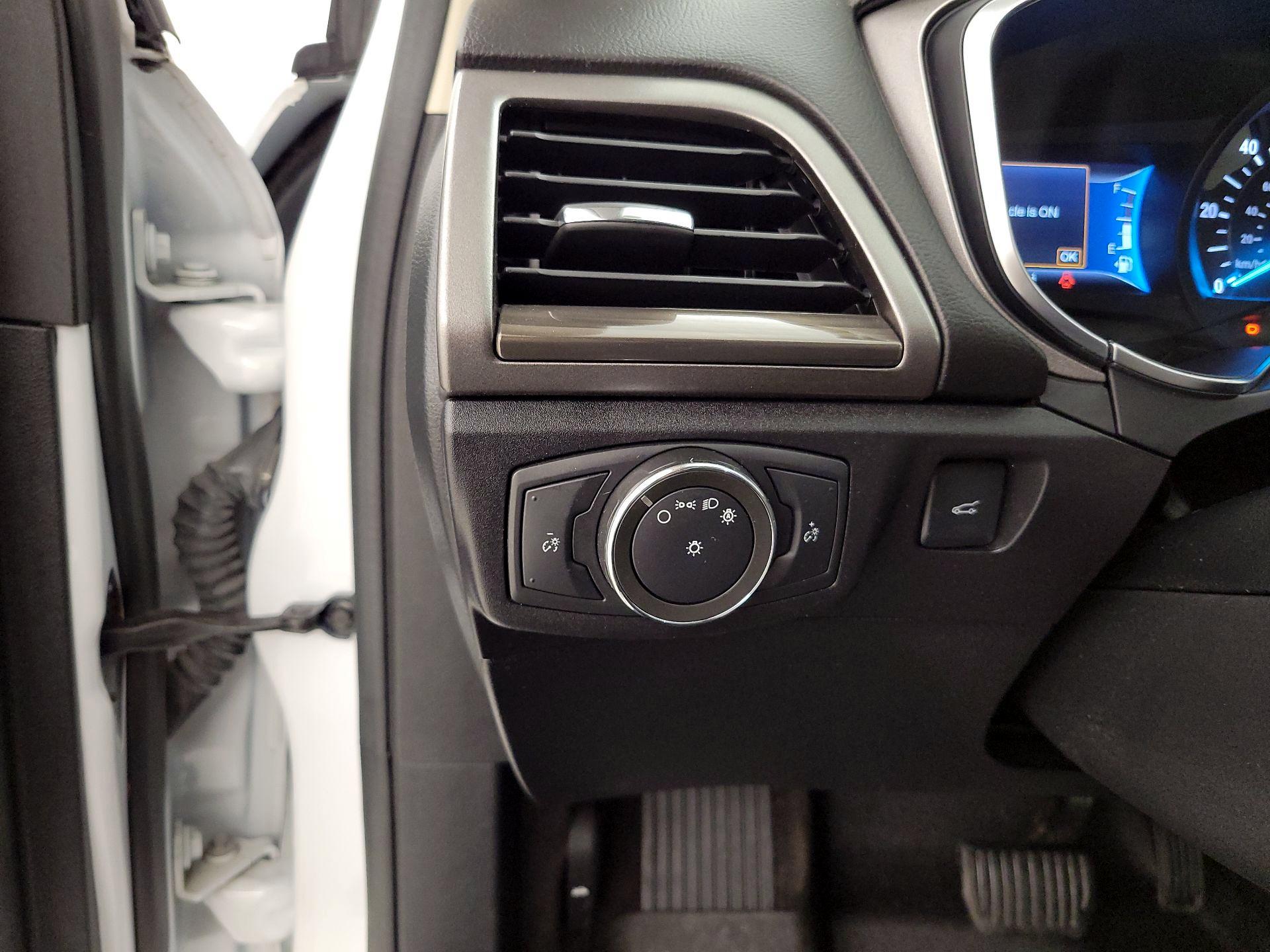 Thumbnail: 2018 Ford Fusion - 13