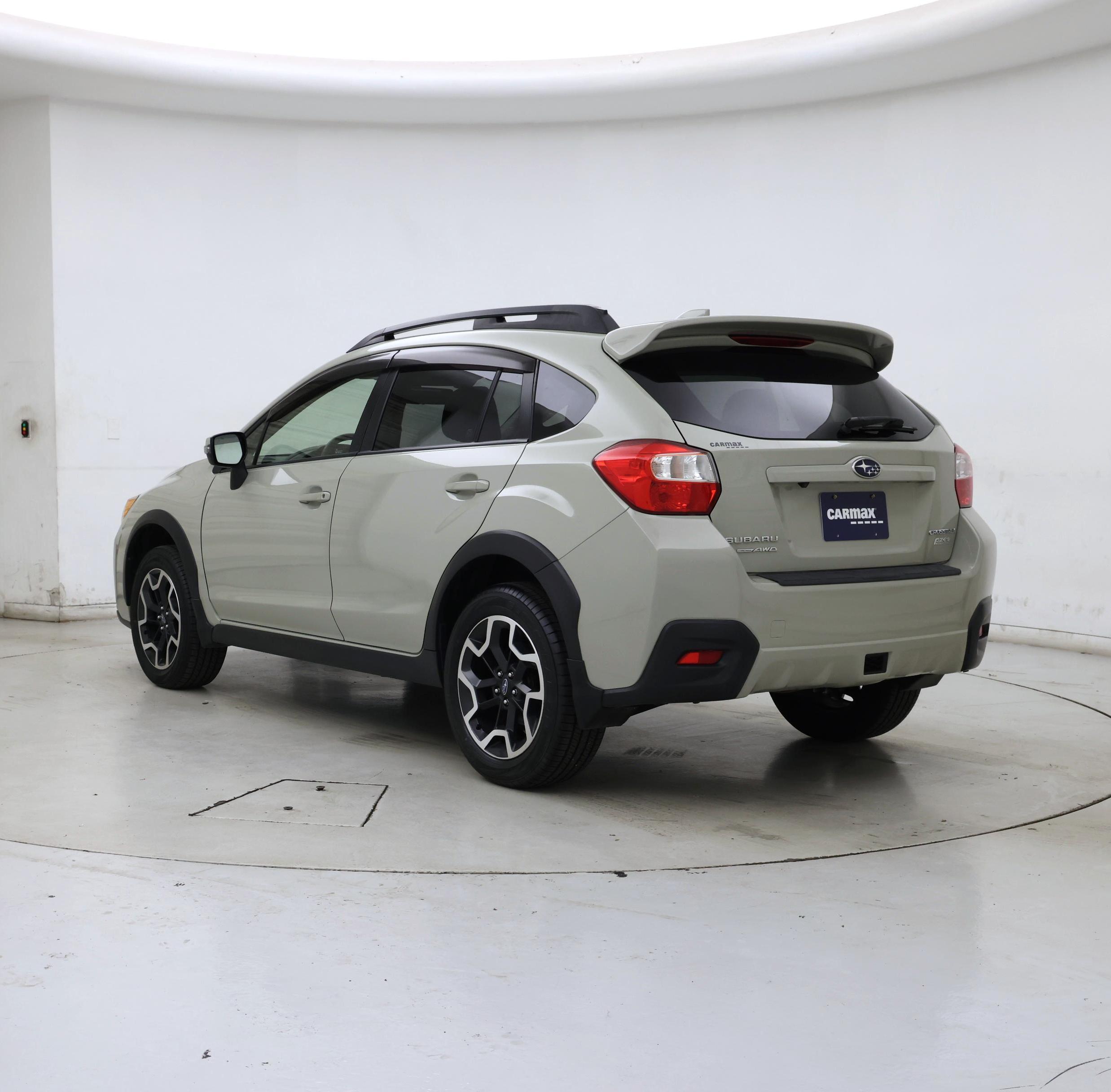 Thumbnail: 2017 Subaru Crosstrek - 2