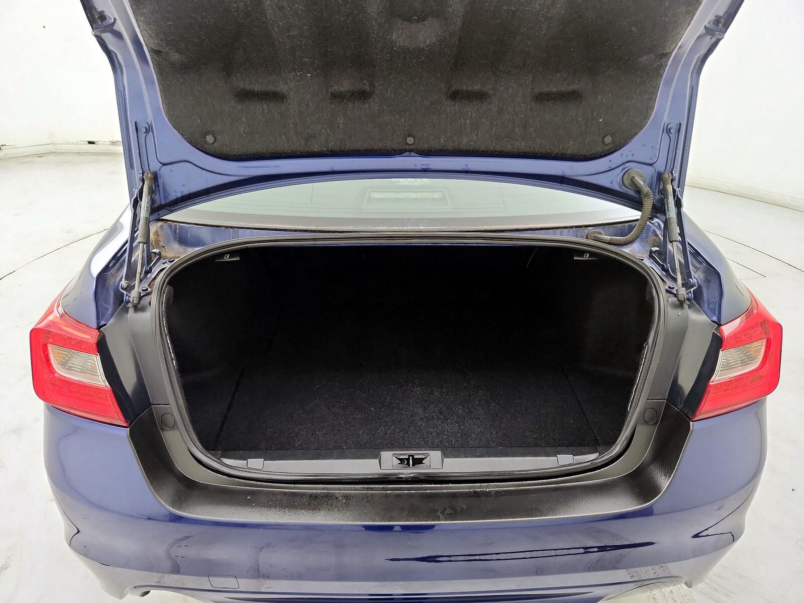 2017 Subaru Legacy Base - Photo 21