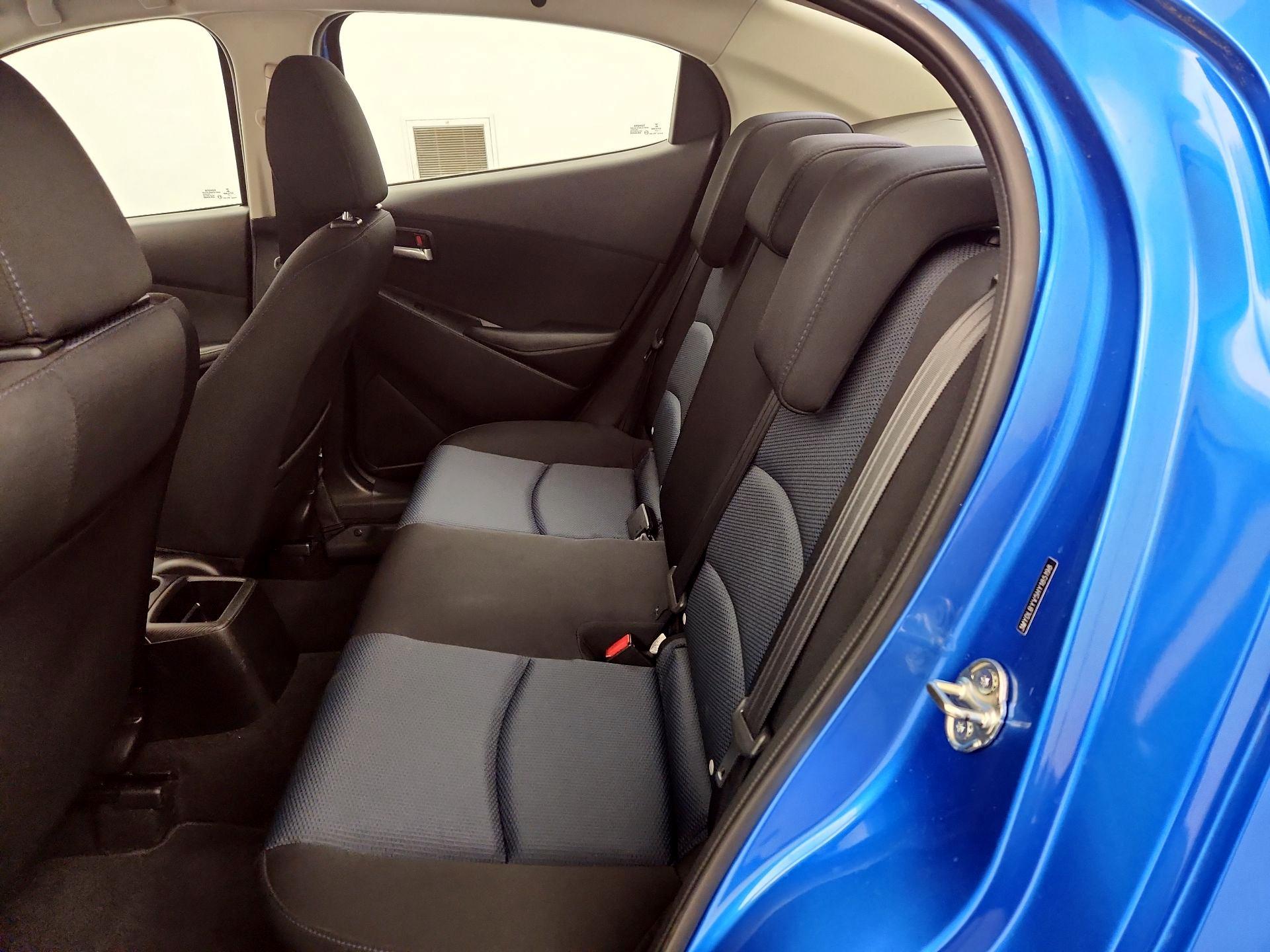 Thumbnail: 2017 Toyota Yaris iA - 19