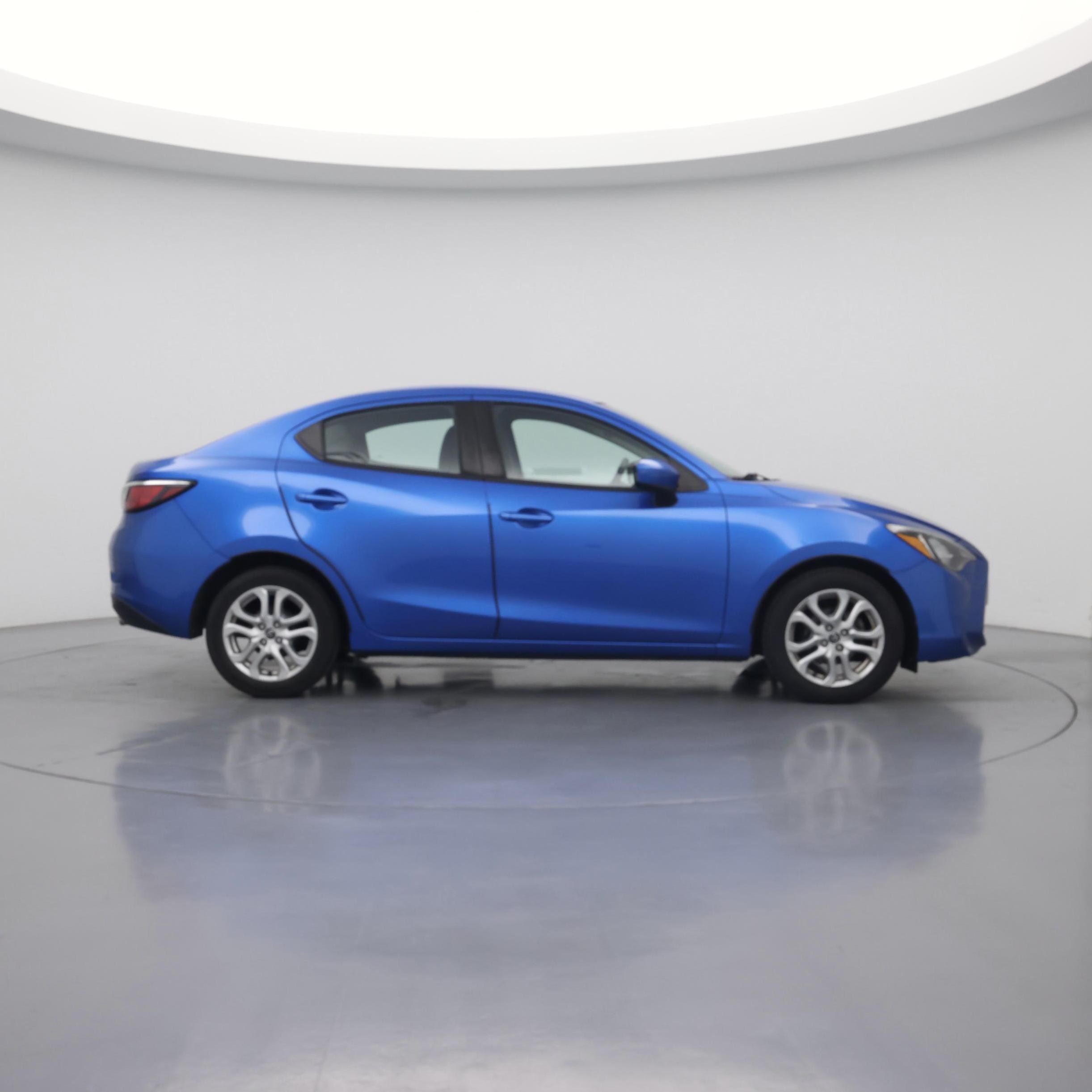 Thumbnail: 2017 Toyota Yaris iA - 7