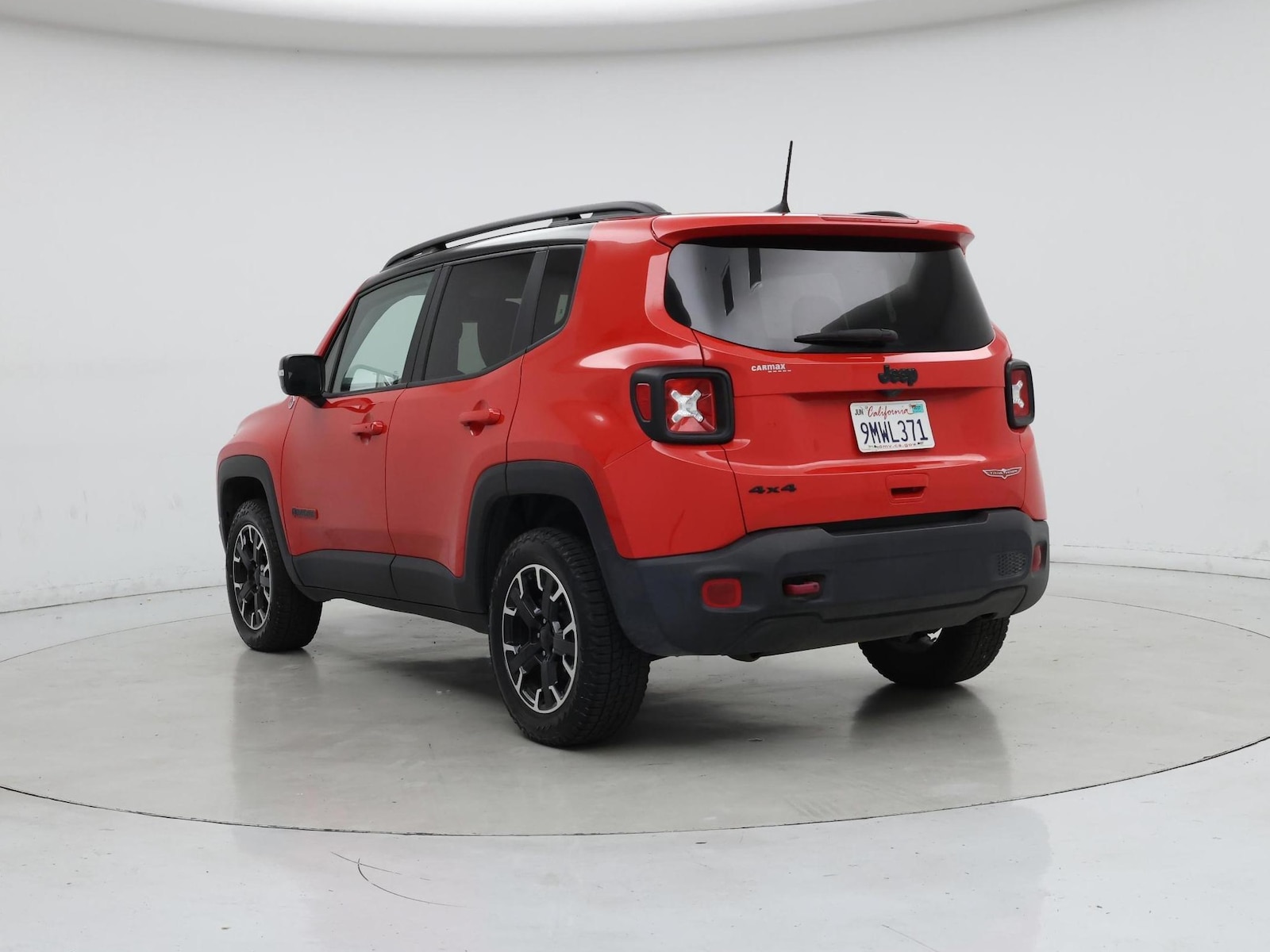 2023 Jeep Renegade Trailhawk - Photo 3