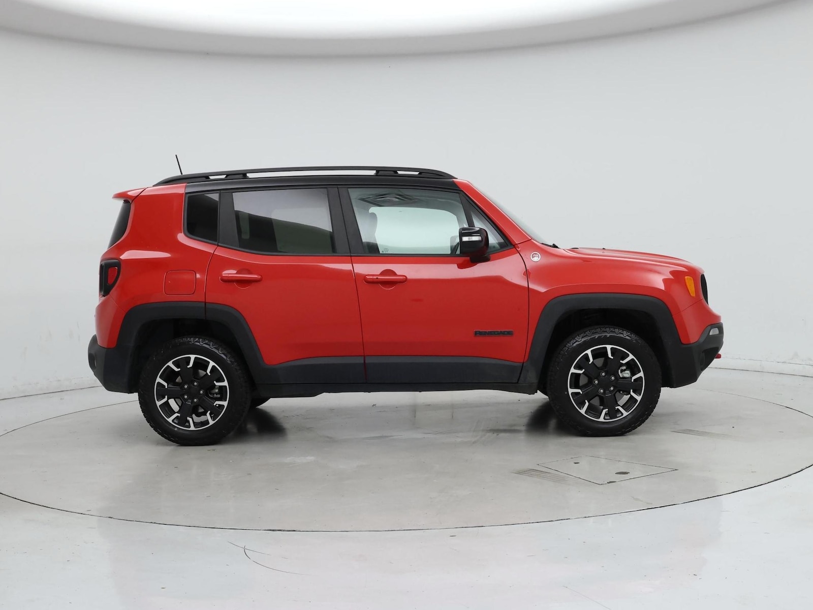 2023 Jeep Renegade Trailhawk - Photo 8