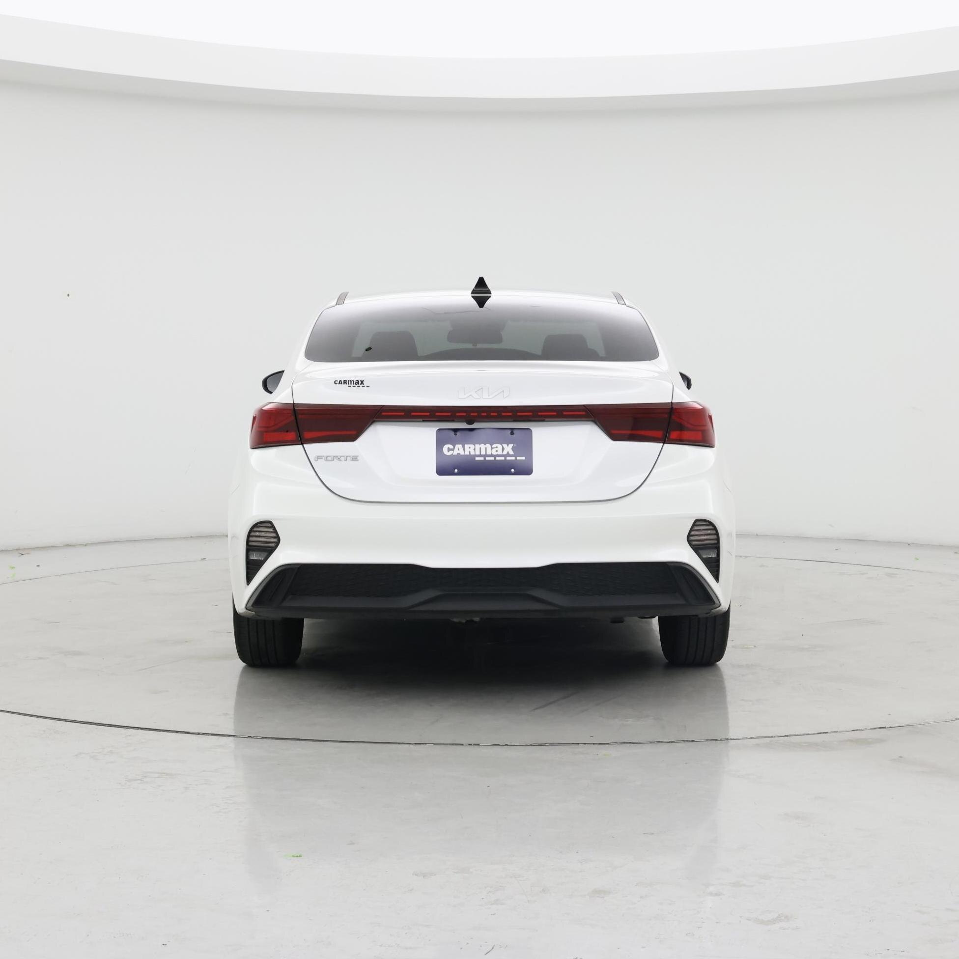 Thumbnail: 2022 Kia Forte - 6