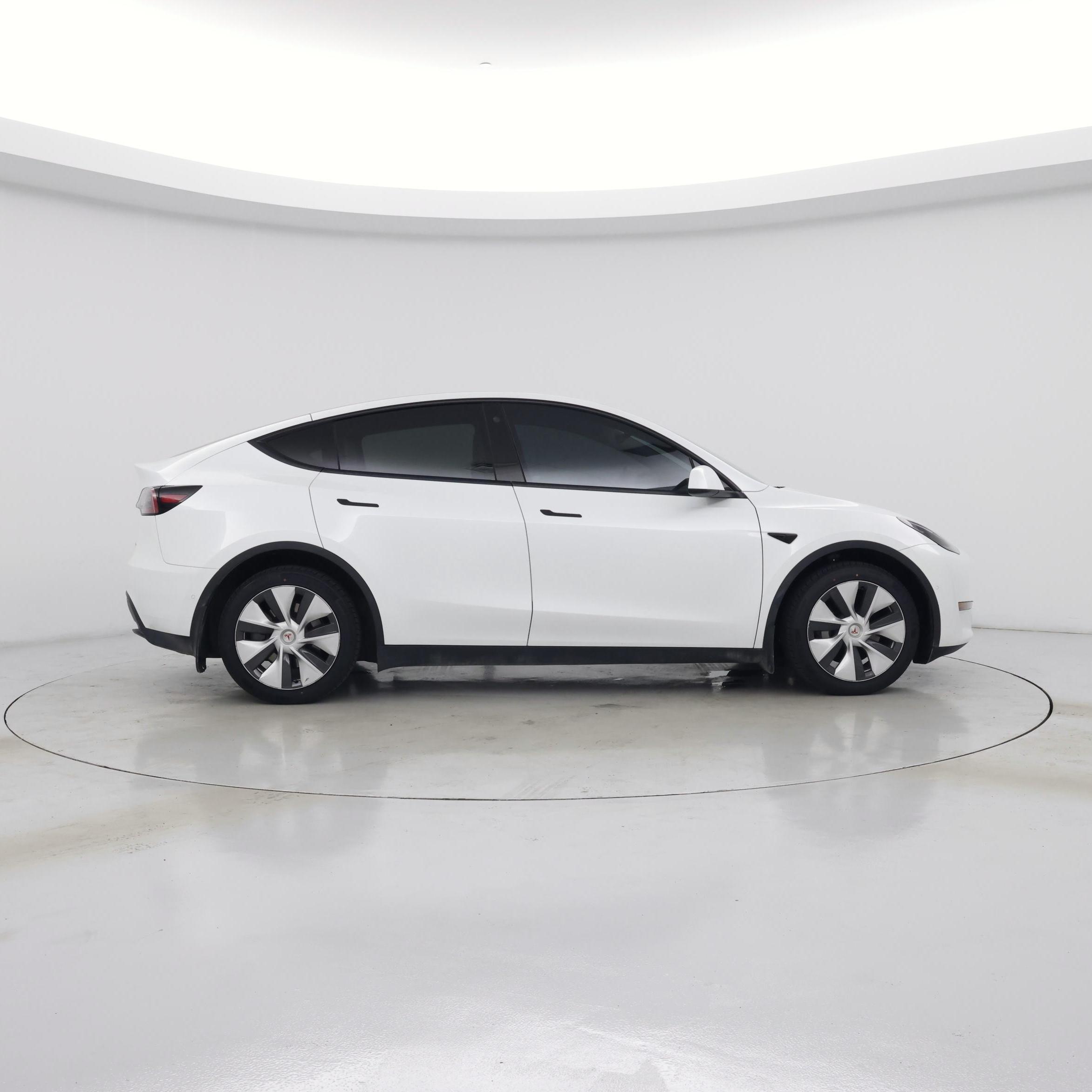 Thumbnail: 2022 Tesla Model Y - 7