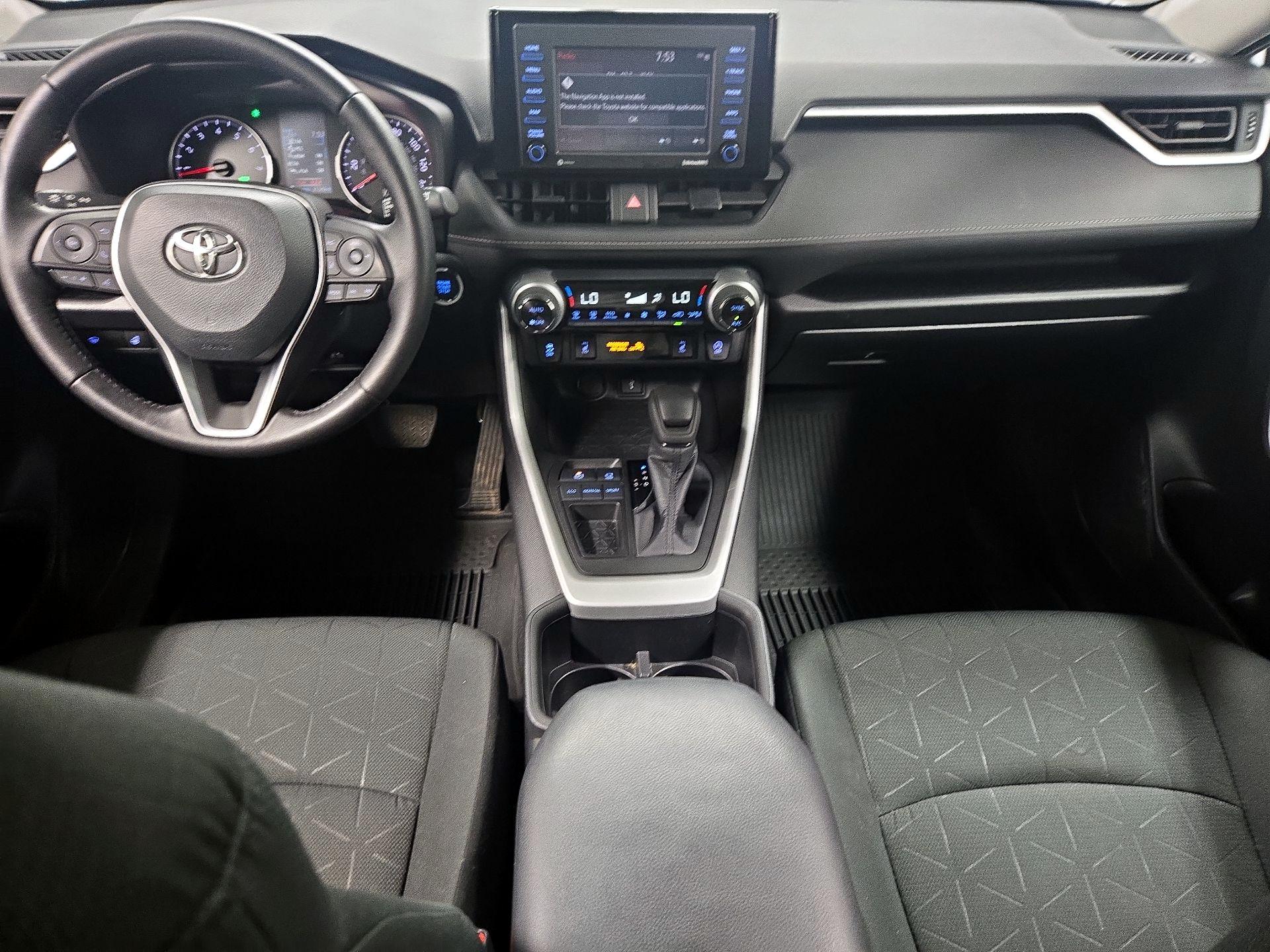 Thumbnail: 2022 Toyota RAV4 - 9